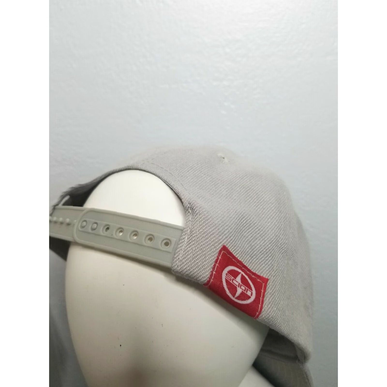 Vintage Toyota Scion Snapback Cap Hat Gray Adjustable Embroidered Black Logo Unisex Adults One Size Baseball Cap Size ONE SIZE - 3 Thumbnail