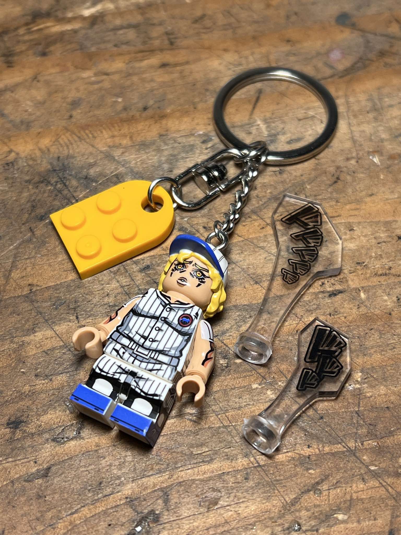 Anime Jojo Pucci Emporio anime mini figurine keychain keyring Size ONE SIZE - 9 Thumbnail
