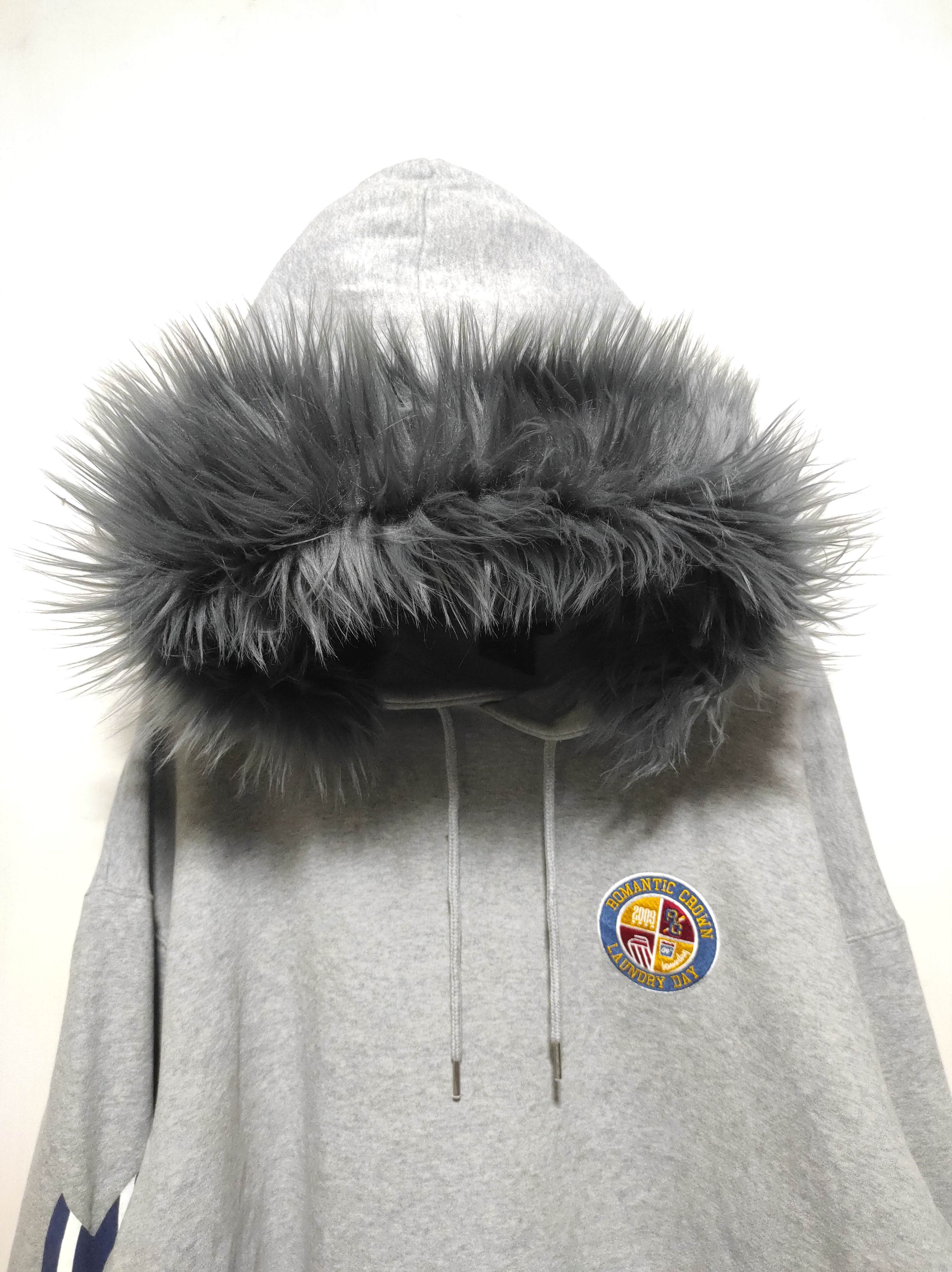 Japanese Brand Romantic Crown Fur Hoodie LGB IfSixWasNine style Size US XL / EU 56 / 4 - 3 Thumbnail