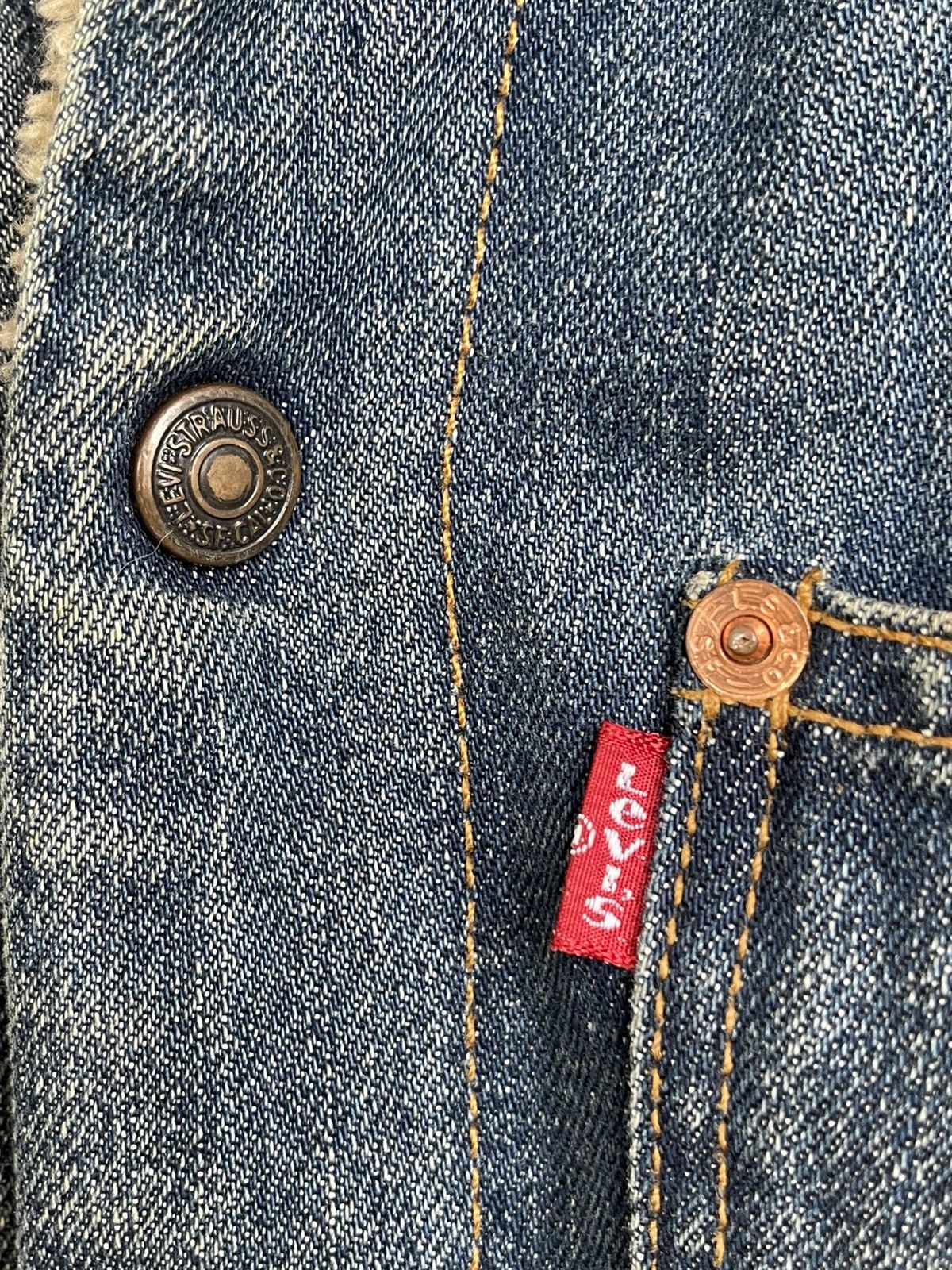 Levi's Vintage Levi's Fur Lined Denim Sherpa Trucker Jacket 71511 Size US L / EU 52-54 / 3 - 11 Thumbnail