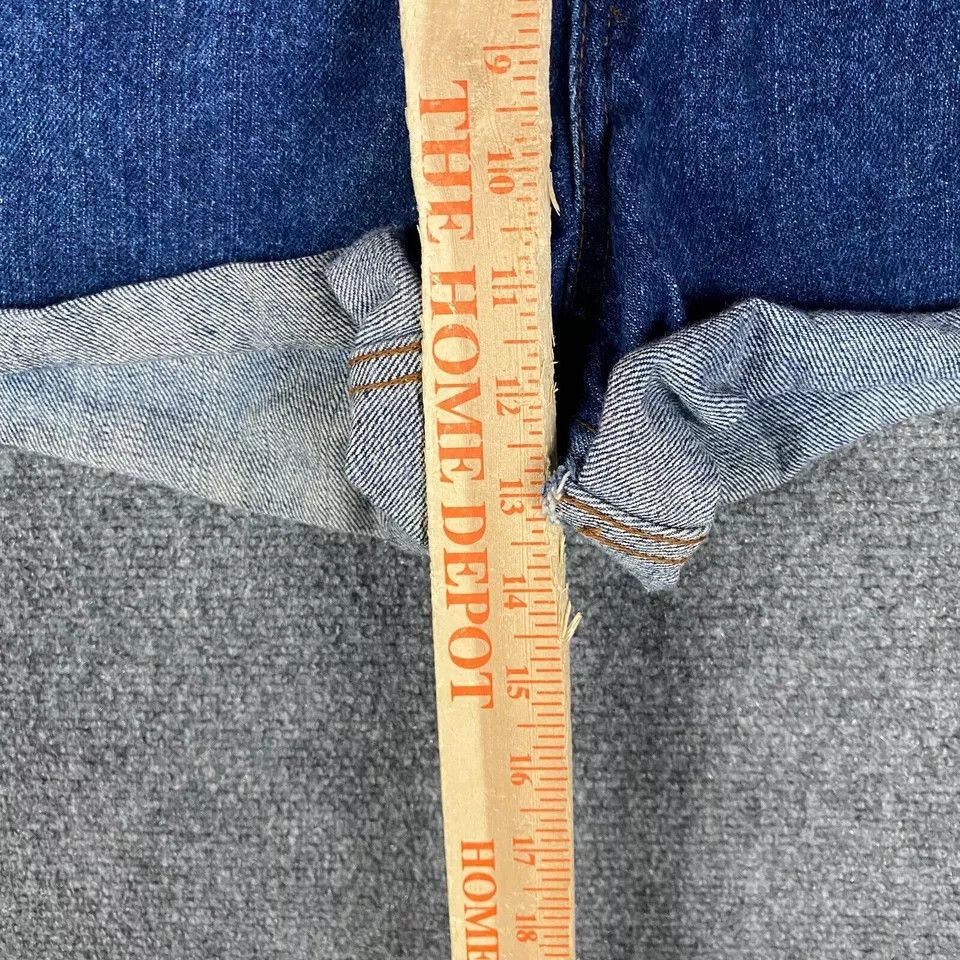 Levi's Levi's Shorts Women's Size 32" Waist High Rise Denim Adults Size 32" / US 10 / IT 46 - 3 Thumbnail