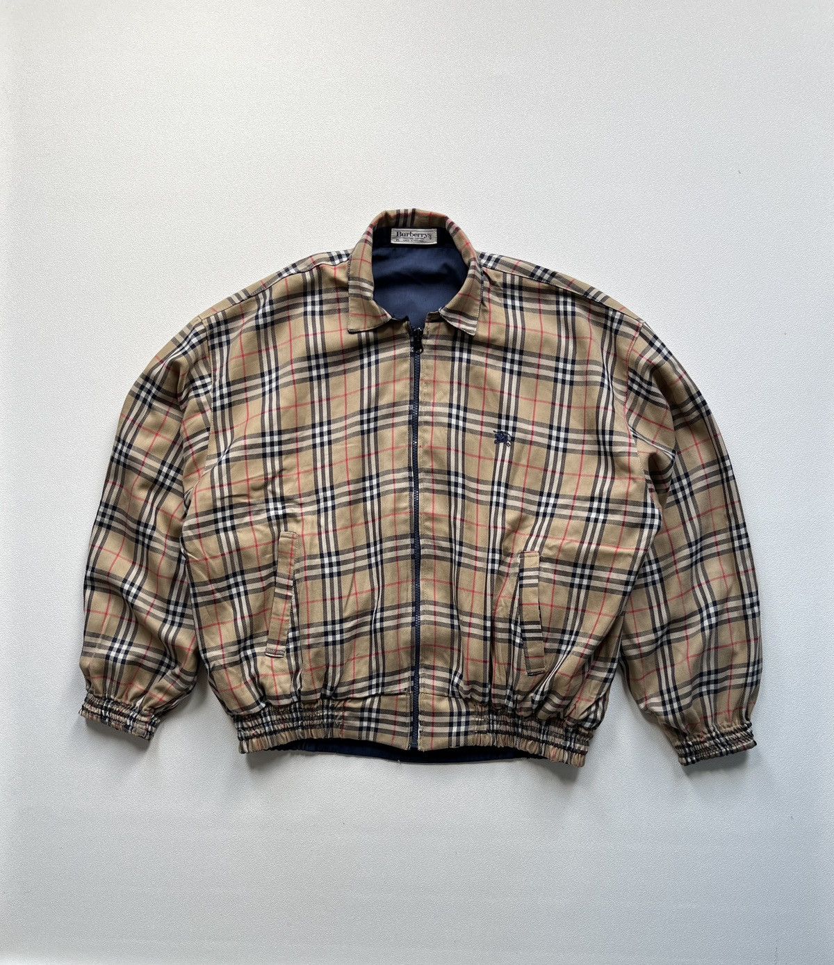 Burberry Burberry Reversible Jacket Nova Check/Navy Size US XL / EU 56 / 4 - 1 Thumbnail