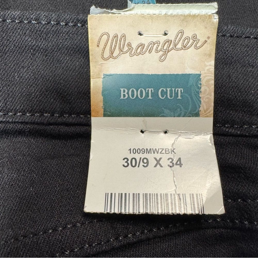 Wrangler NWT New Wrangler Mid Rise Bootcut Black Jeans Size 30 x 34 Size 30" / US 8 / IT 44 - 5 Thumbnail