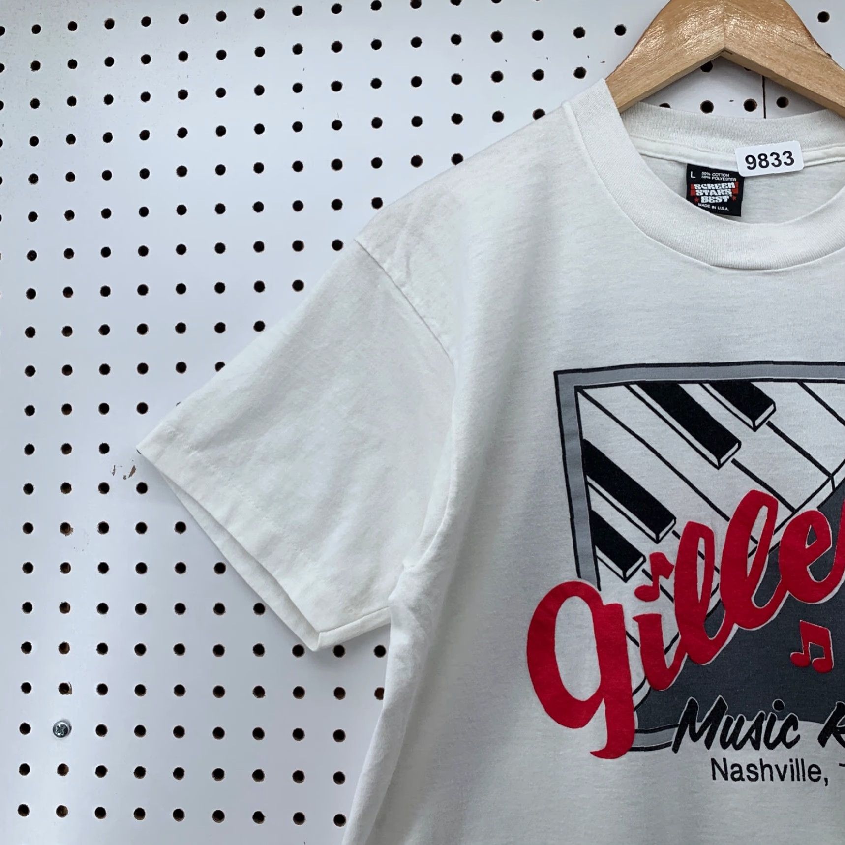 Vintage VINTAGE Gilleys Music Row Shirt Mens M White Cotton Logo 90s Band Music Mens Size US M / EU 48-50 / 2 - 4 Thumbnail