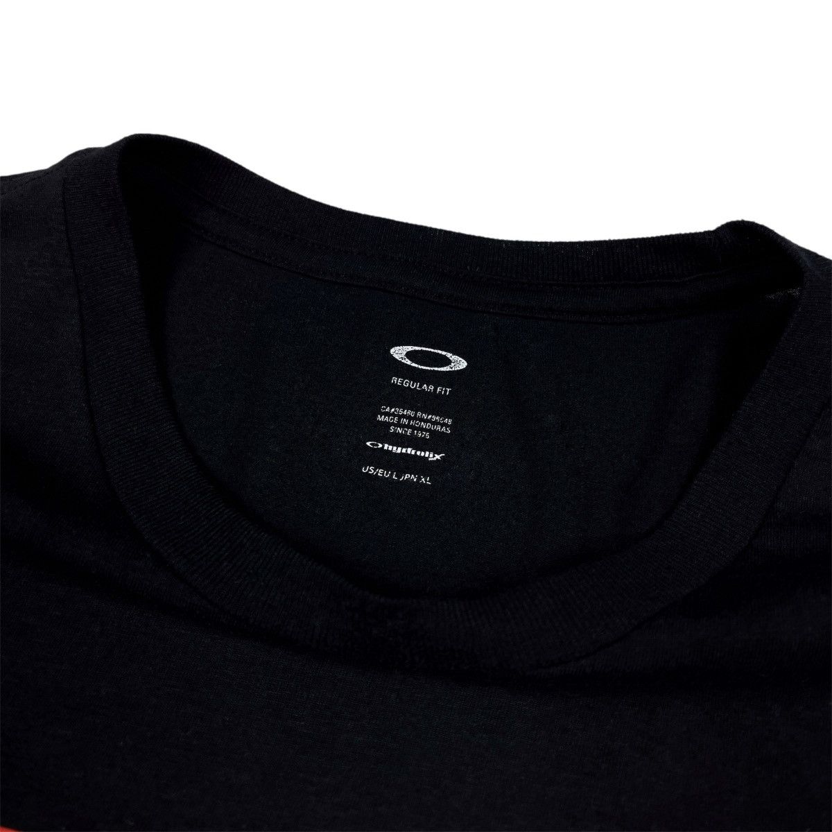 Oakley Oakley Hydrolix Box Logo T-Shirt Size US L / EU 52-54 / 3 - 6 Thumbnail