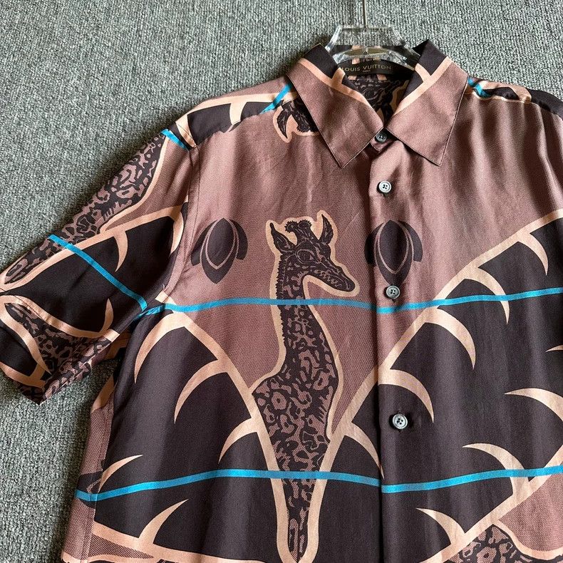 Louis Vuitton Louis Vuitton Changjinlu Zoo Series Silk Shirt Short Sleev Size US S / EU 44-46 / 1 - 2 Thumbnail