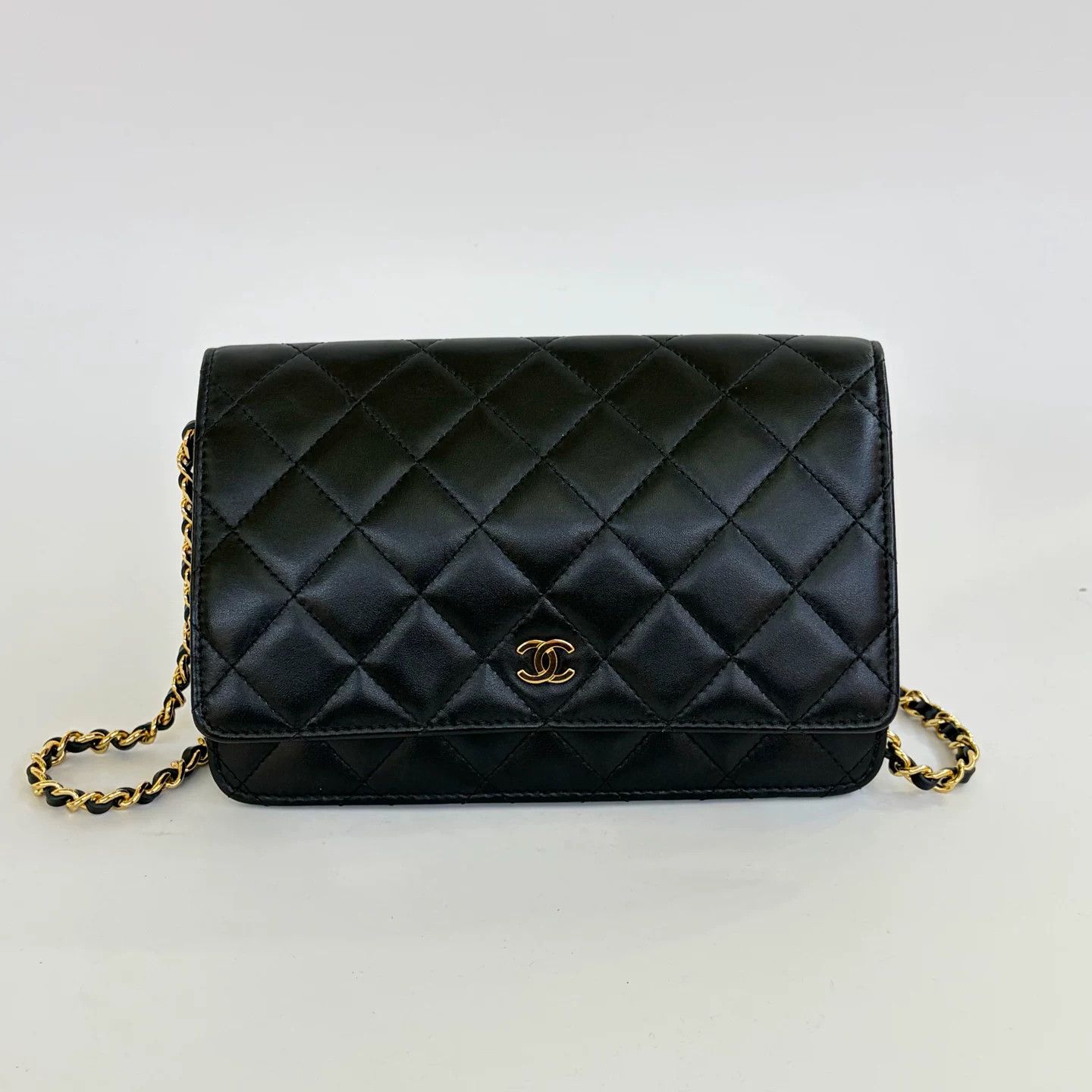 Chanel Pre-loved Bag Very good condition Size ONE SIZE - 1 Thumbnail