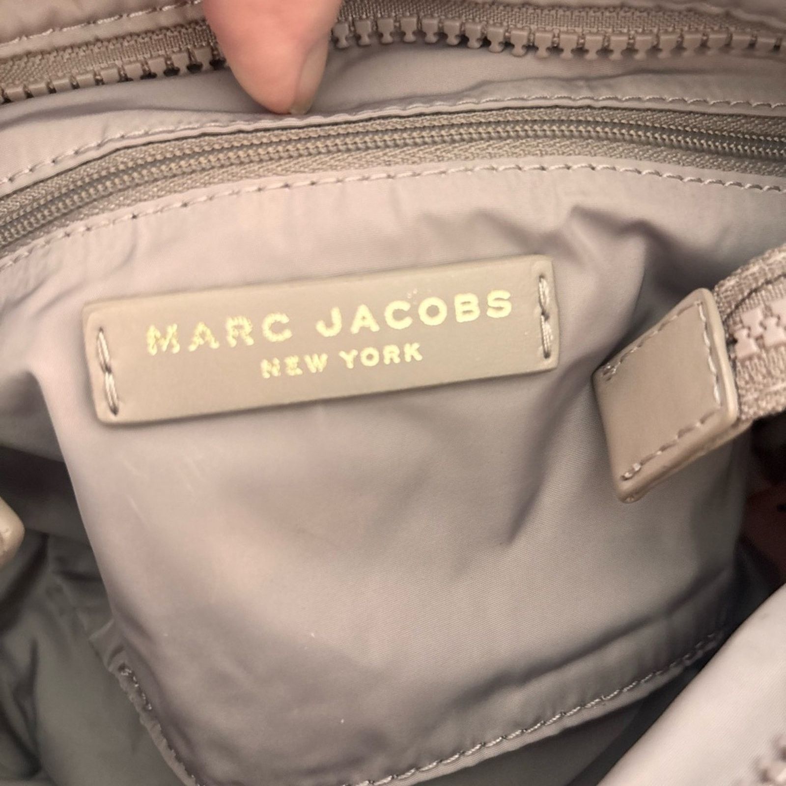 Marc Jacobs Marc Jacobs Quilted Crossbody Bag Taupe with Striped Strap Size ONE SIZE - 10 Thumbnail