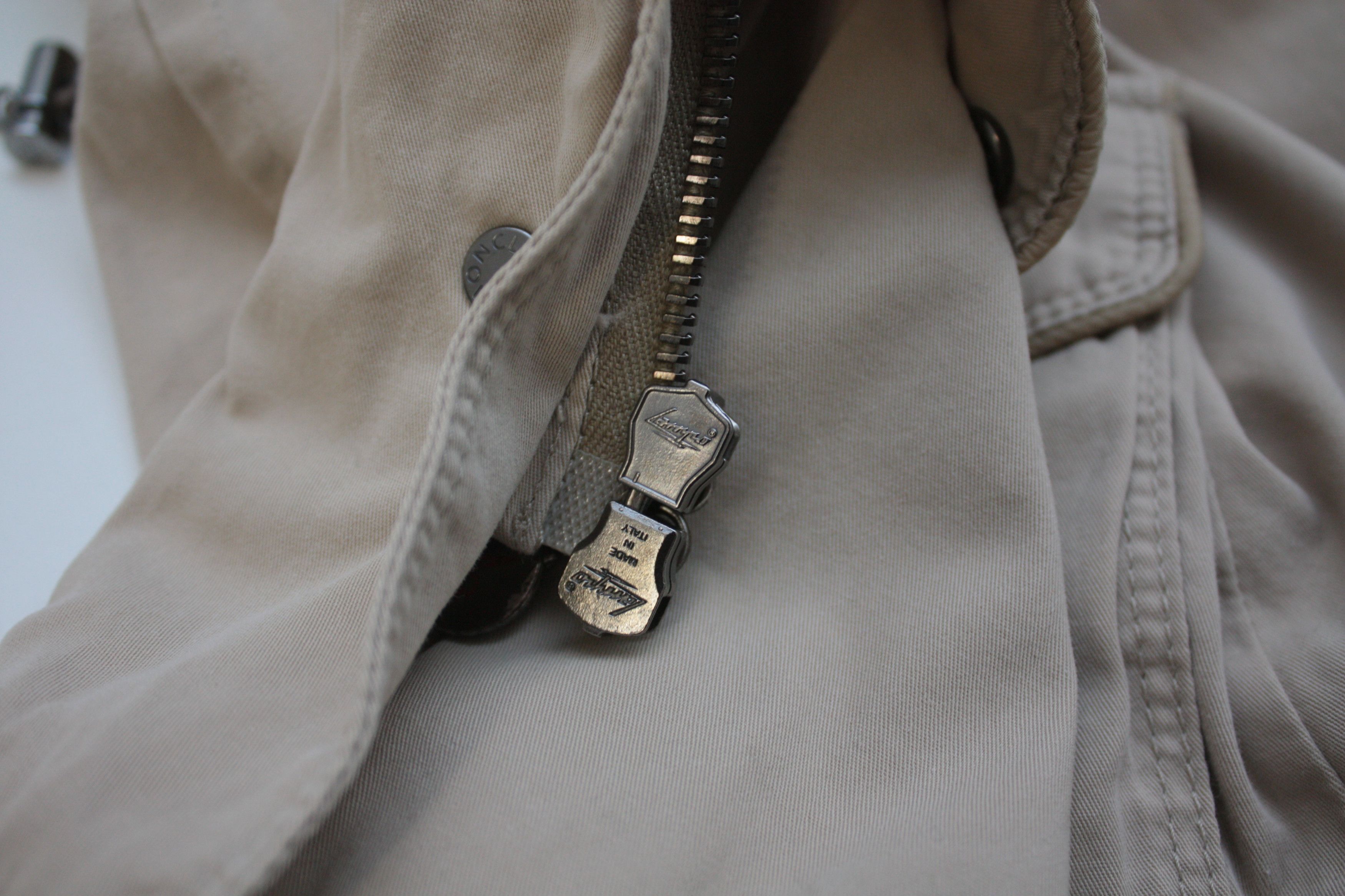 Moncler Moncler Renote Giubbotto Beige Jacket Made In Romania Size M / US 6-8 / IT 42-44 - 10 Thumbnail