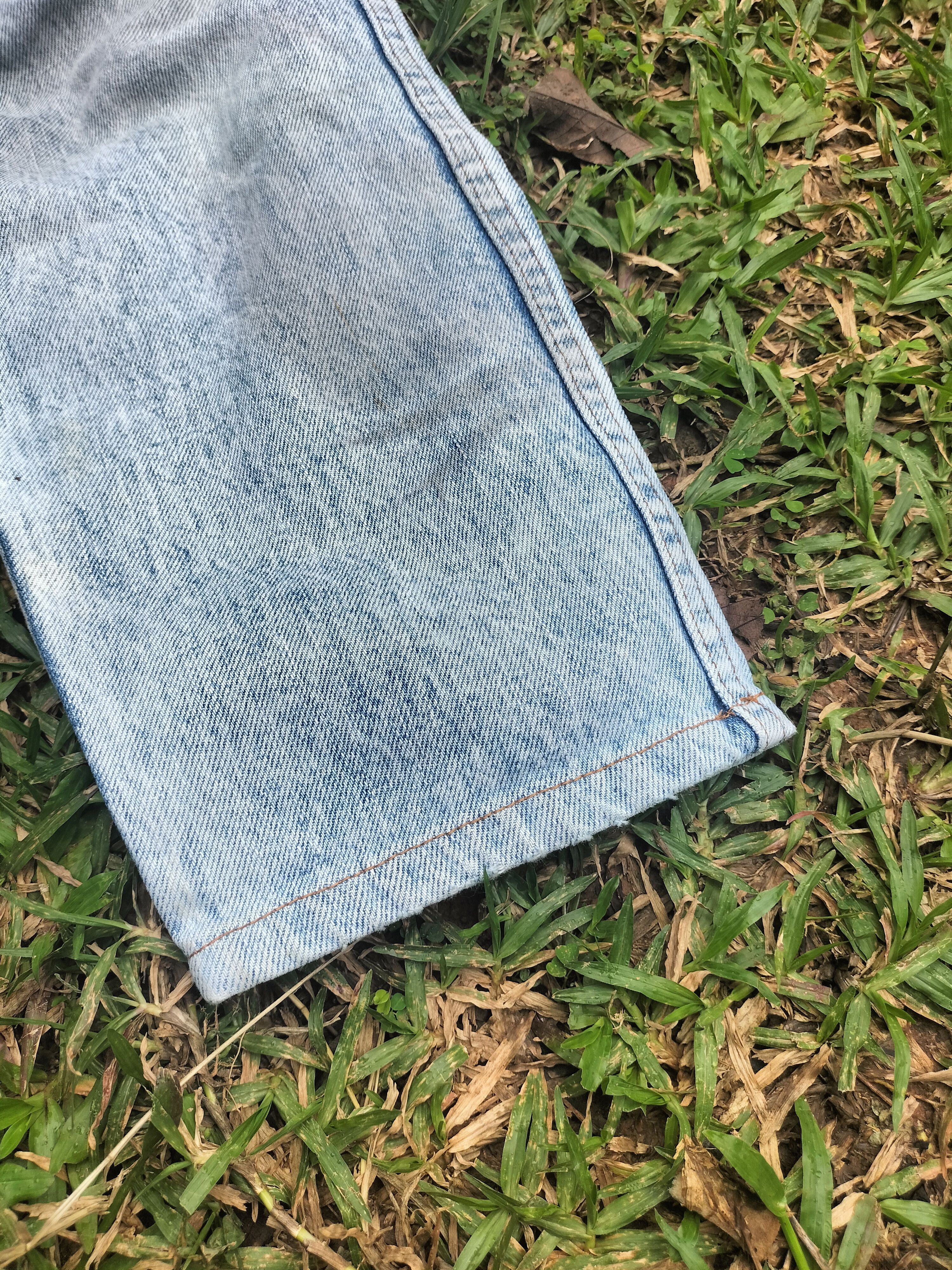 Levi's Vintage Levis Big E Asid Wash Faded Distressed black logo Size US 31 - 8 Thumbnail