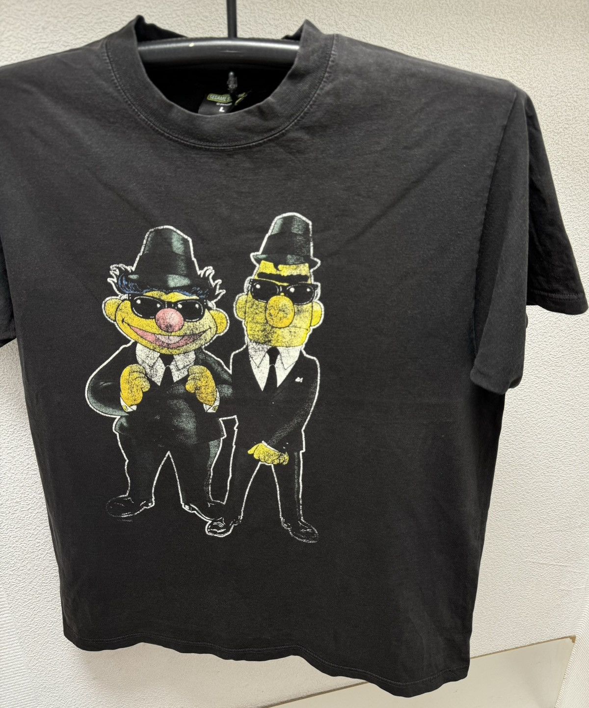 Vintage Sesame Street Henson vintage black t-shirt L sz 1998 Size US L / EU 52-54 / 3 - 4 Thumbnail