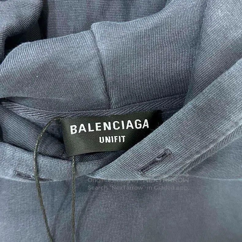 Balenciaga Balenciaga Paris Sleeveless Hoodie. Size US XXL / EU 58 / 5 - 5 Thumbnail