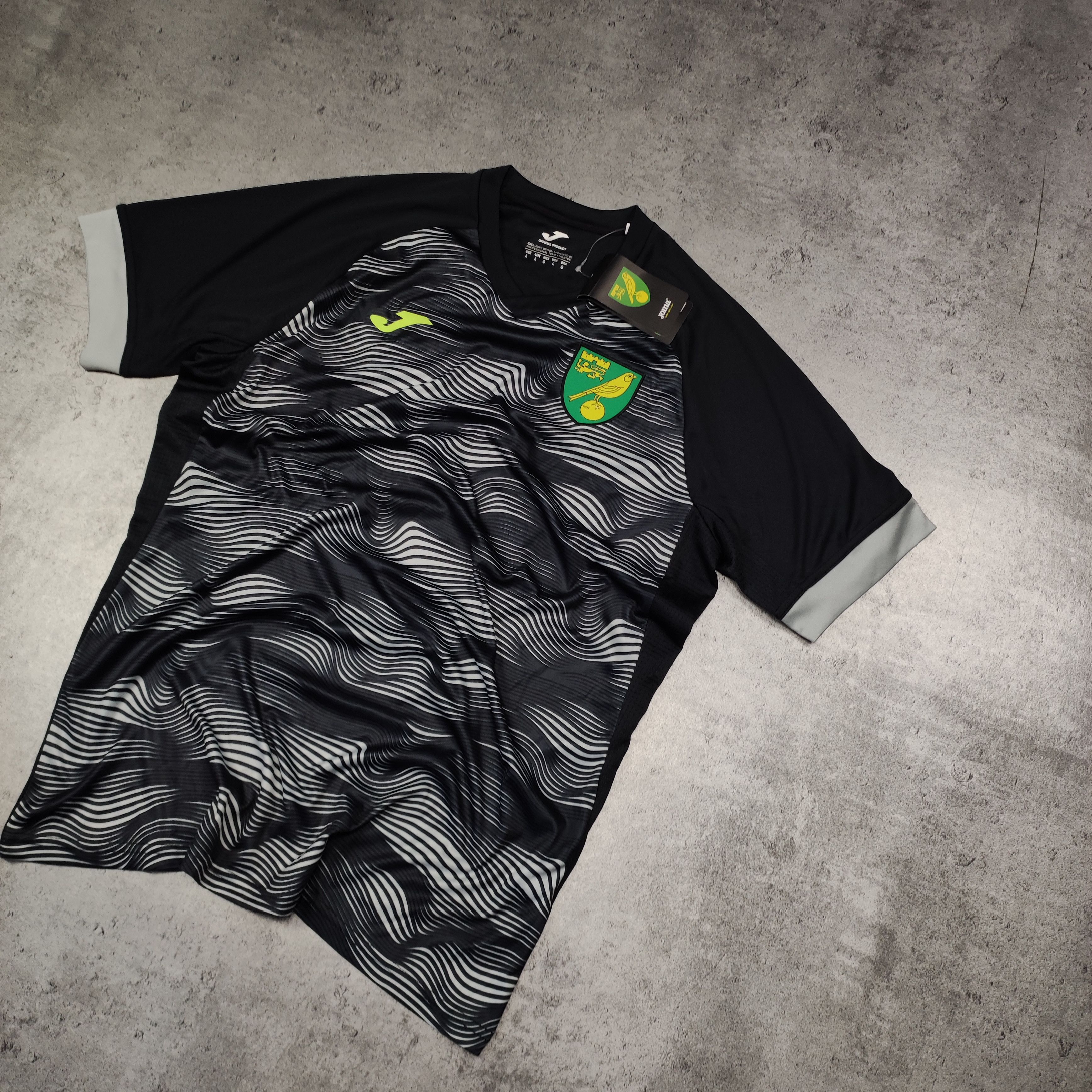 Vintage RARE Norwich City Soccer Football x Joma Training Jersey Size US L / EU 52-54 / 3 - 2 Thumbnail