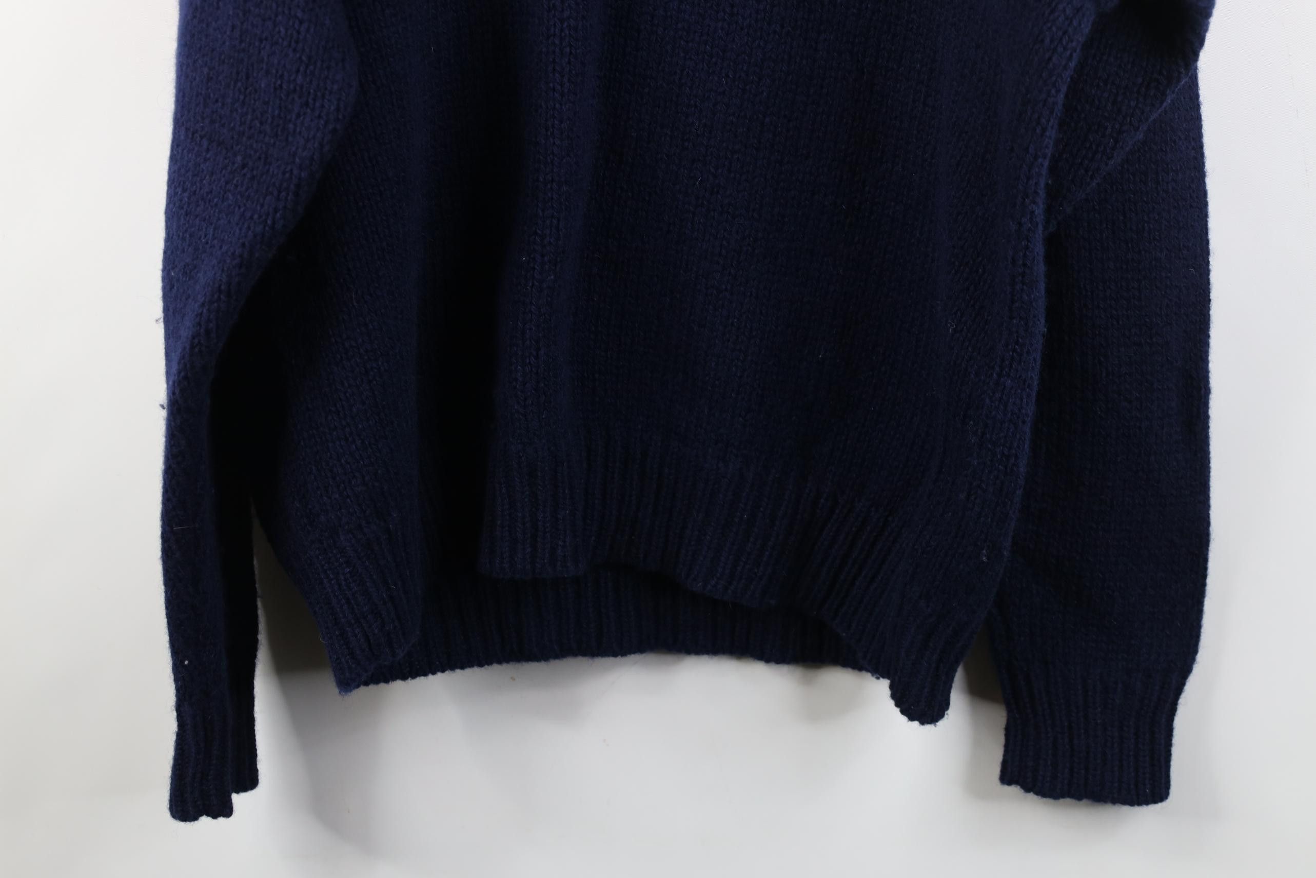 Vintage Vintage 90s Dapper Shetland Wool Fair Isle V-Neck Sweater Size US L / EU 52-54 / 3 - 10 Thumbnail