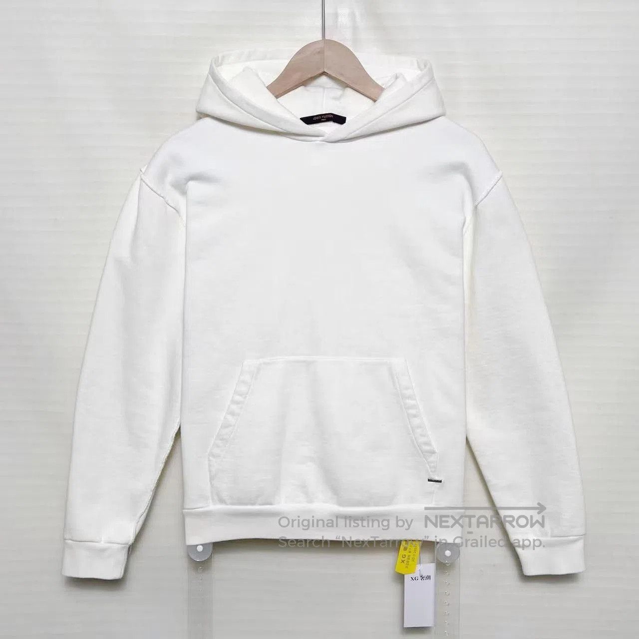 Louis Vuitton Louis Vuitton Men's White Hooded Sweatshirt. Size US M / EU 48-50 / 2 - 1 Thumbnail