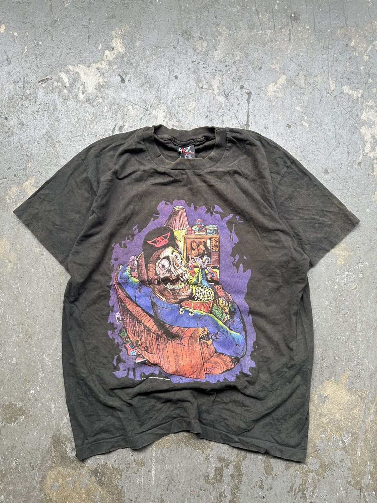 Aerosmith 1993 Aerosmith Get A Grip Sun Faded Vintage Band Tee Size US XL / EU 56 / 4 - 1 Thumbnail