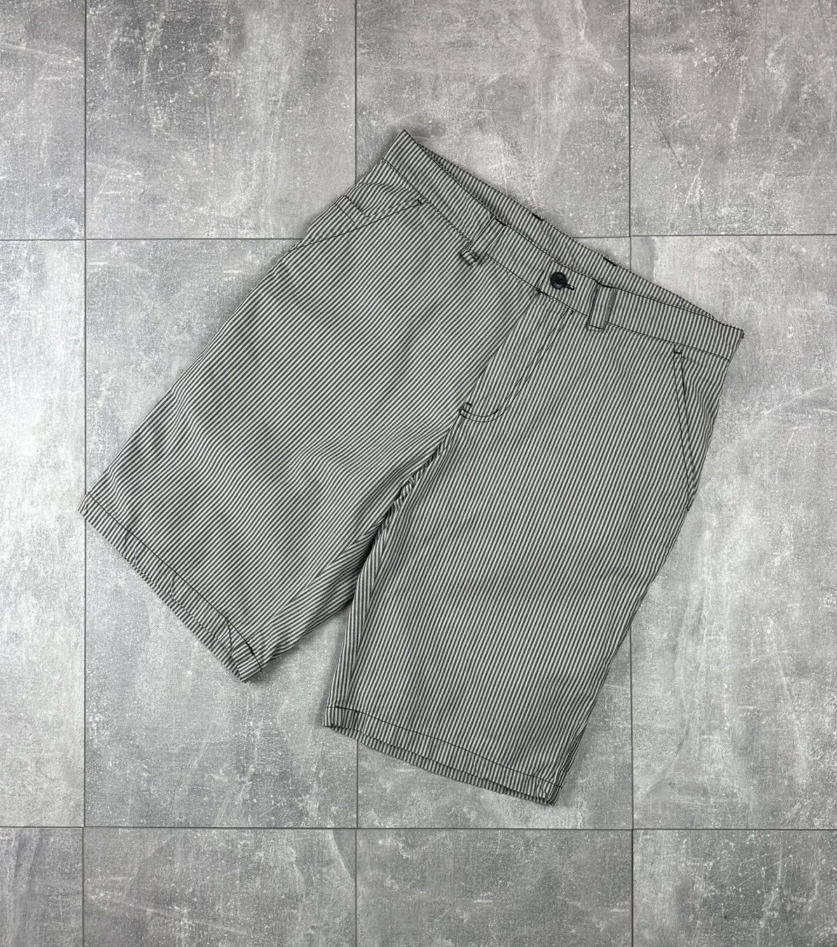 Nike Nike 6.0 Chino Bermuda Striped Short Small Logo Size US 30 / EU 46 - 2 Thumbnail