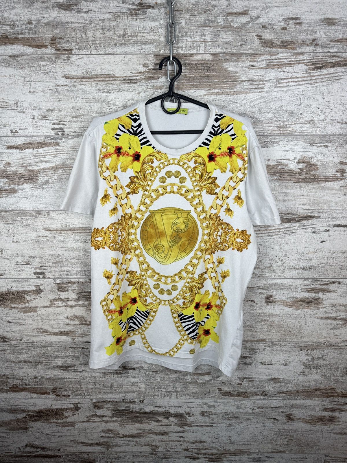 Versace Mens Vintage Versace medusa T-shirt luxury tee big logo rare Size US L / EU 52-54 / 3 - 2 Thumbnail