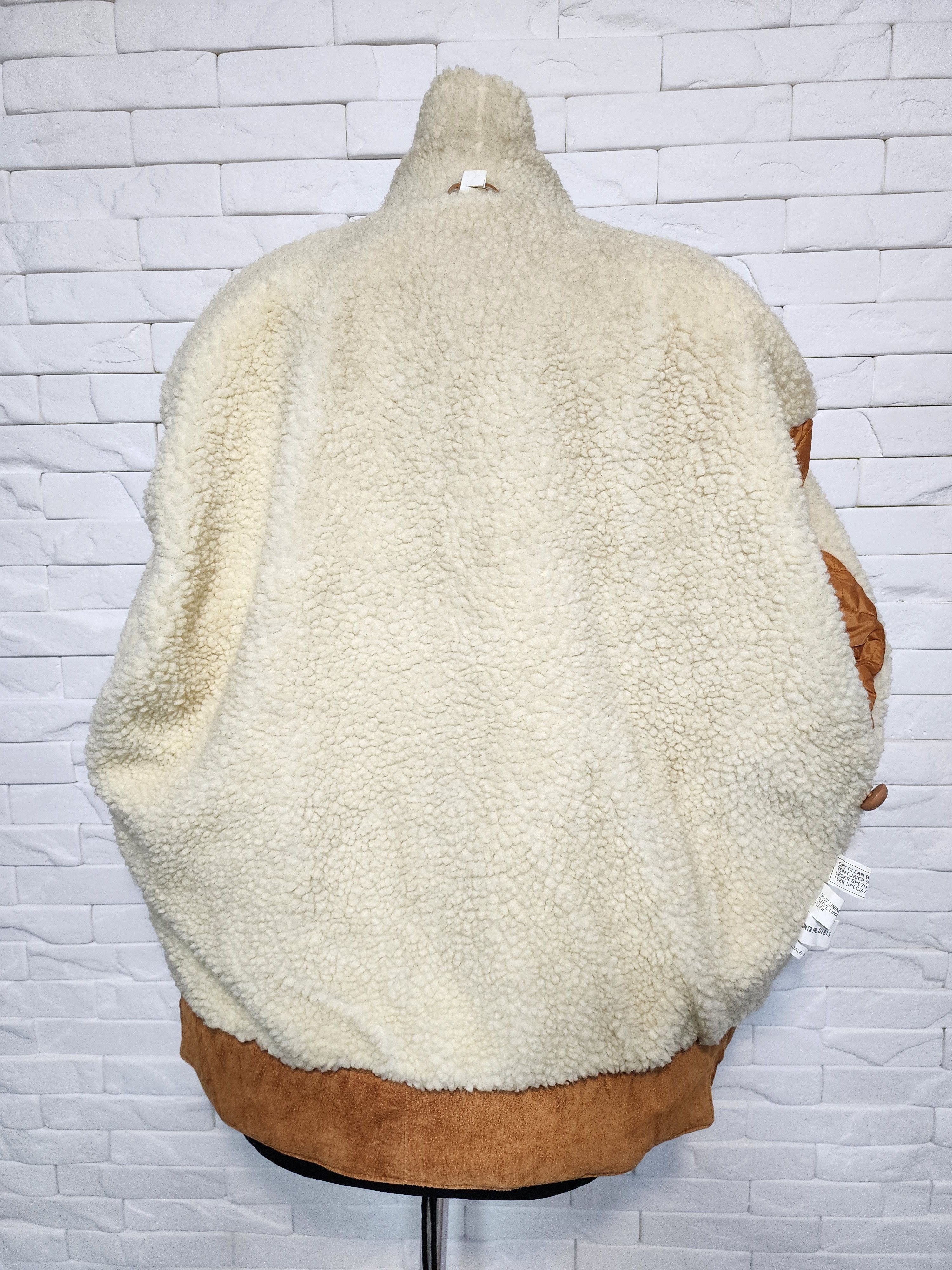 Genuine Leather Brown Women's Fur Jacket: Women's Vintage Button Coat Size M / US 6-8 / IT 42-44 - 8 Thumbnail