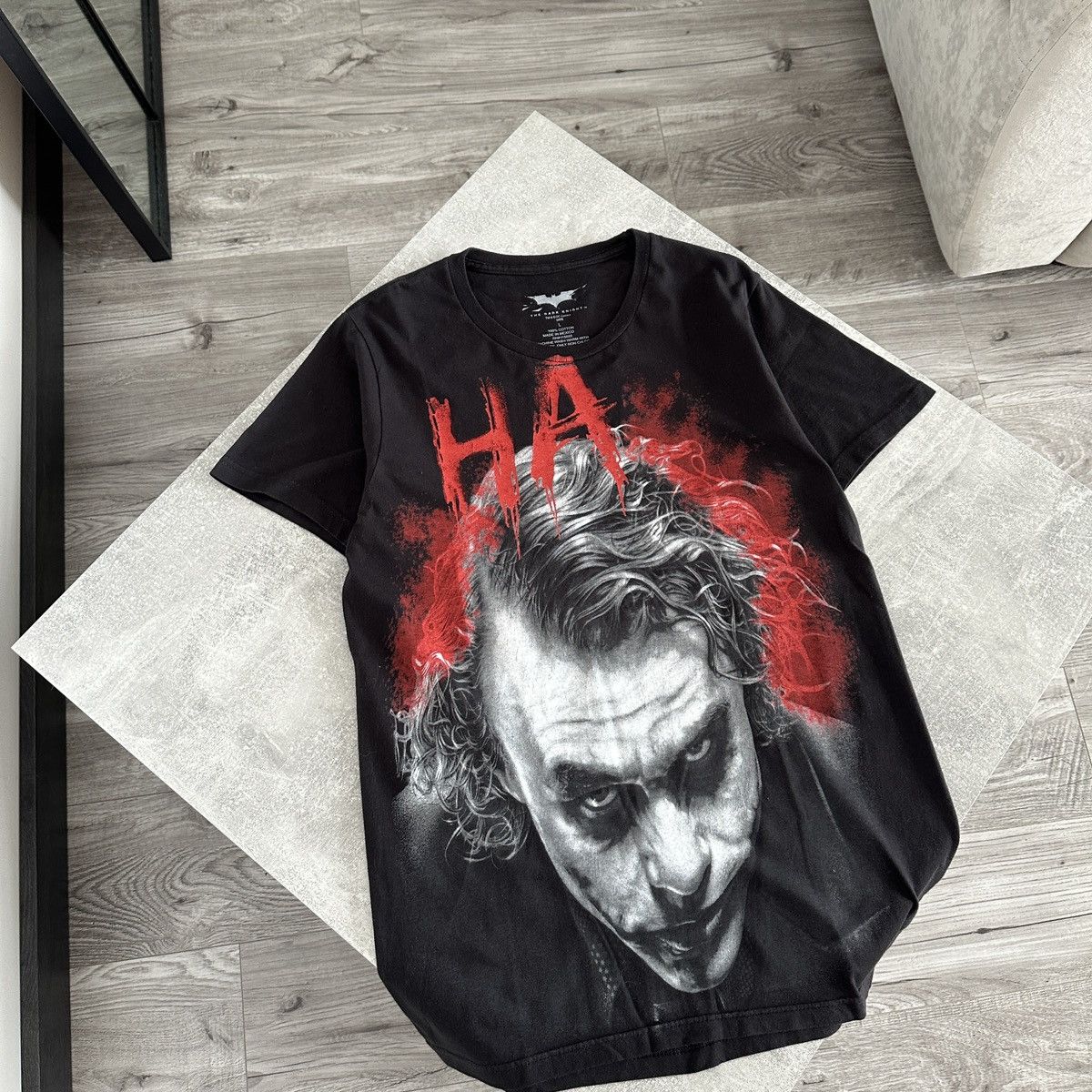 Vintage Vintage 00s Joker Dark Knight DC Comics y2k tee aop marvel Size US L / EU 52-54 / 3 - 4 Thumbnail