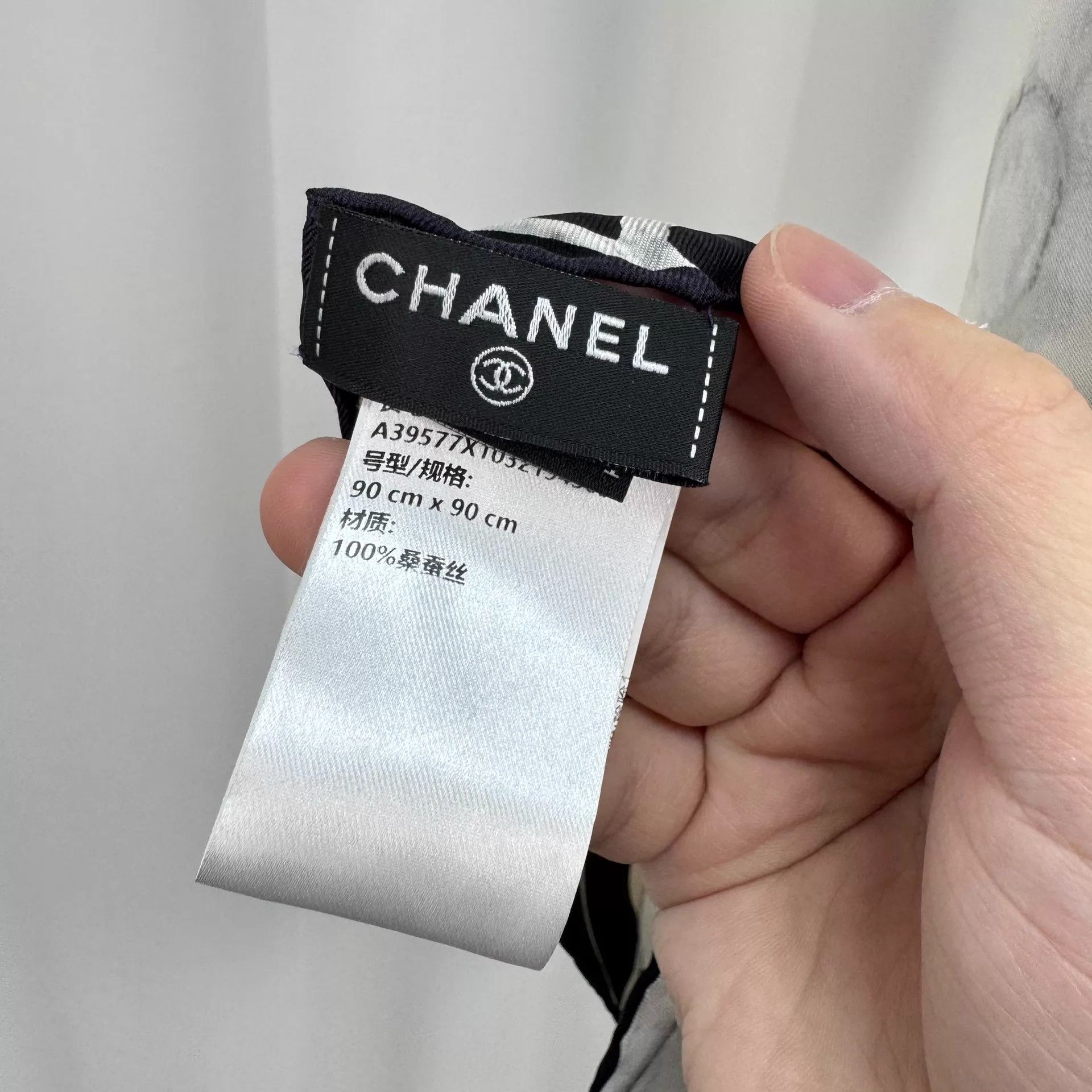 Chanel Chanel Camellia All Over Print 90x90cm Scarf Size ONE SIZE - 6 Thumbnail