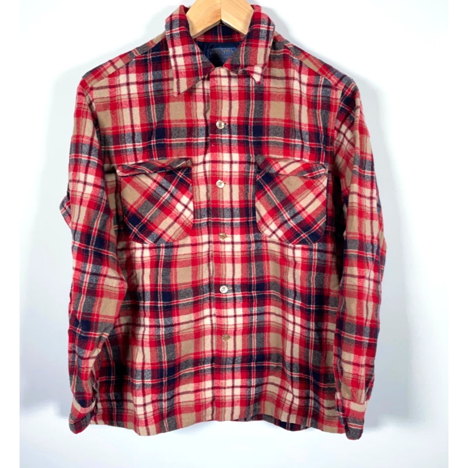 Pendleton VINTAGE Pendleton Wool Flannel Shirt Mens Large Red Beige Plaid USA 70s Loop Collar Button-Up Long Sleeve Collared Shirt Size US L / EU 52-54 / 3 - 2 Thumbnail