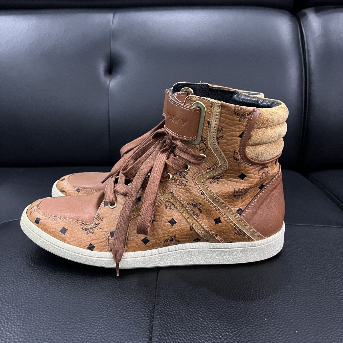 MCM MCM Monogram High-Top Sneakers Size US 8.5 / EU 41-42 - 6 Thumbnail
