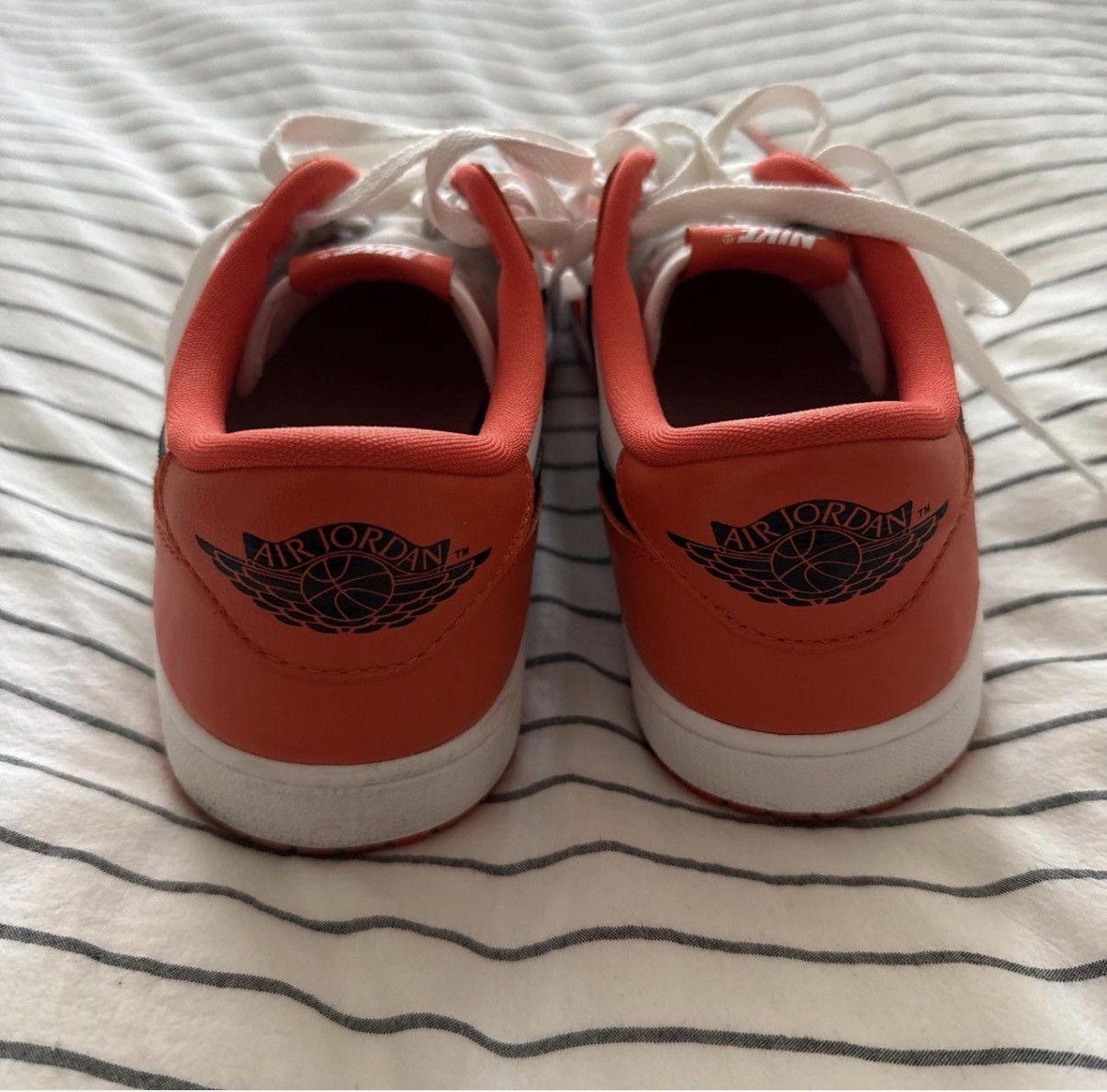 Nike Men's Air Jordan 1 Lows Size US 10 / EU 43 - 4 Thumbnail