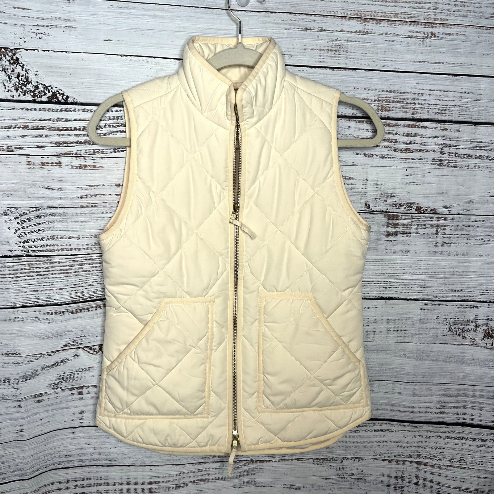J.Crew J.Crew Cream Quilted Excursion Vest Zip Front Puffer XXS Size XXS / US 00 / IT 34 - 2 Thumbnail