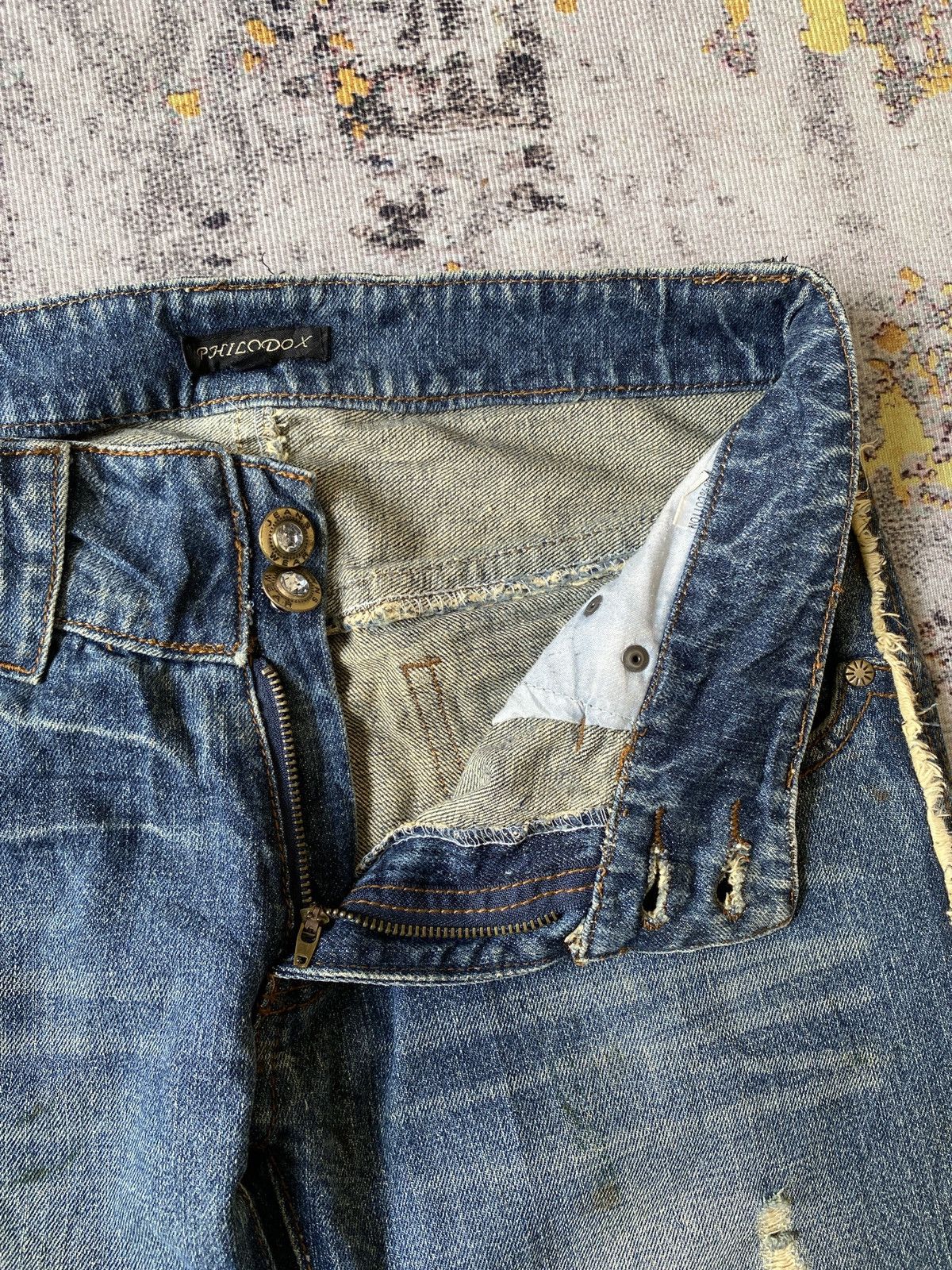 Japanese Brand Philodox Distressed Flare Denim Size US 31 - 11 Thumbnail