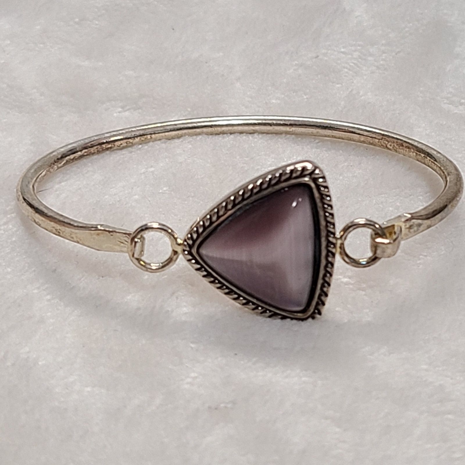 Vintage Vintage Silver Tone Cat's Eye Bangle Bracelet Size ONE SIZE - 1 Thumbnail