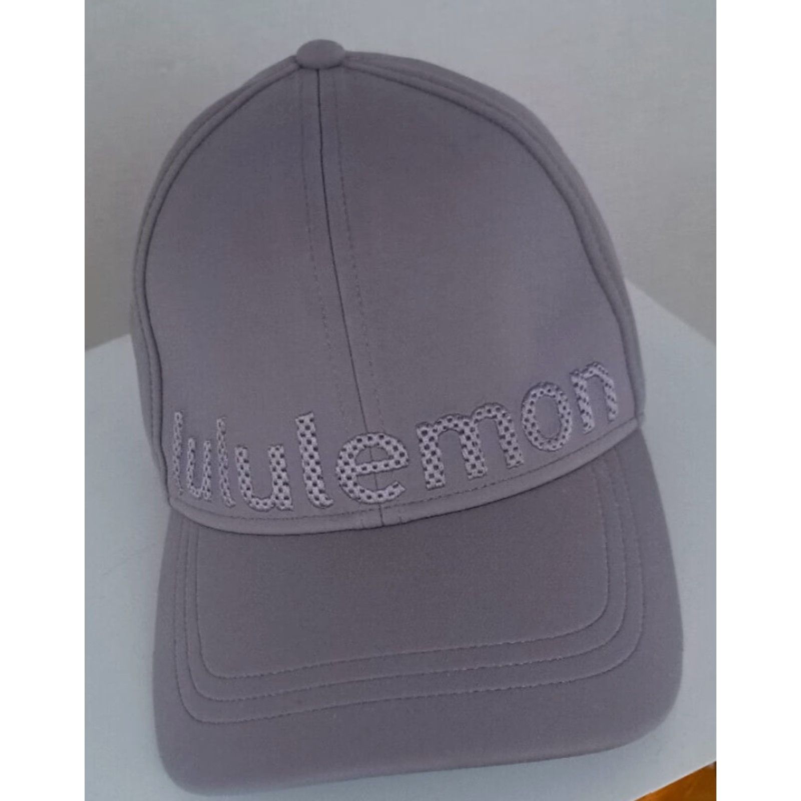 Lululemon Lululemon Hat Woman Embroidered Adjustable Gray Baseball Cap EUC Size ONE SIZE - 2 Thumbnail