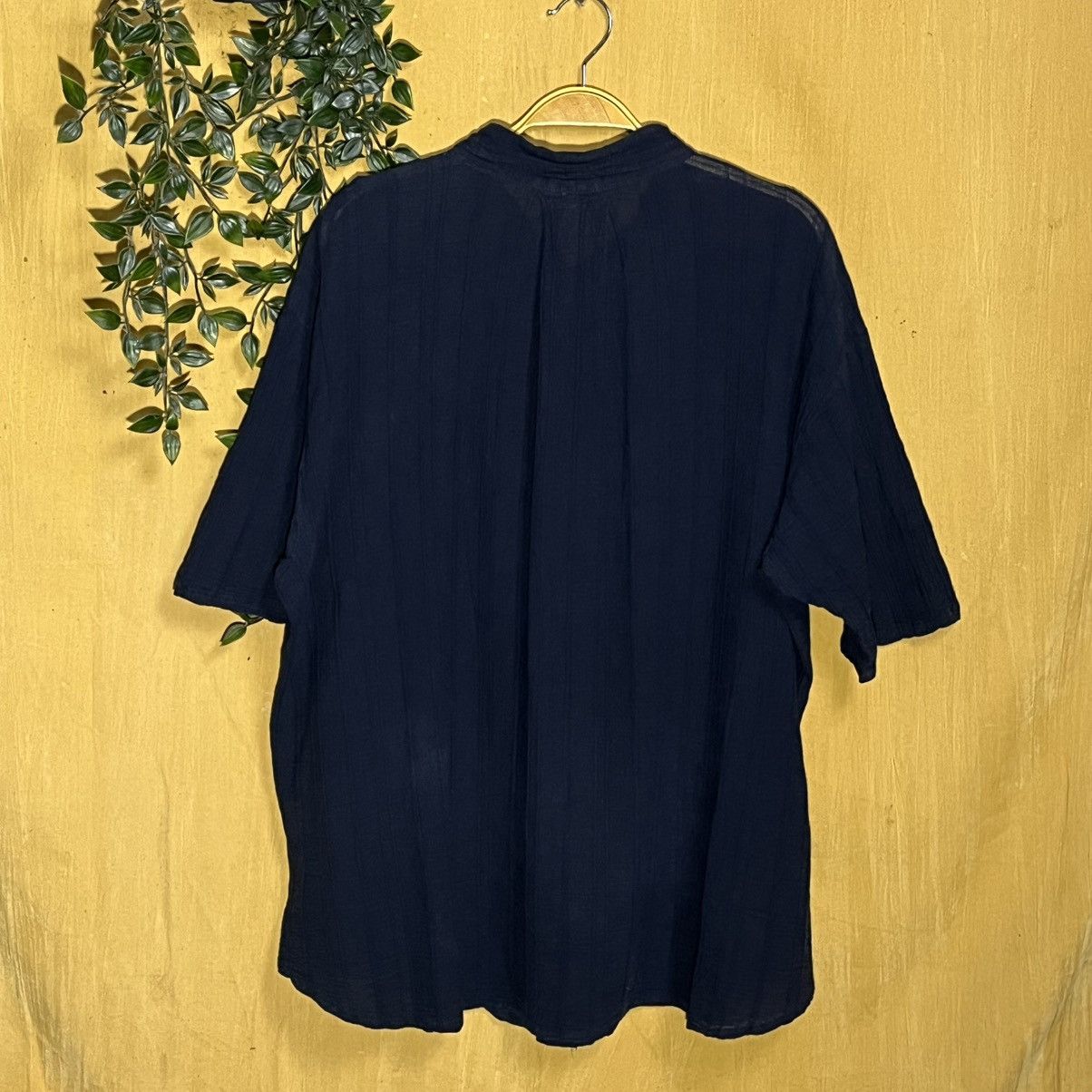 Issey Miyake a16 Plantation by Issey Miyake pleat shirt button Size US M / EU 48-50 / 2 - 3 Thumbnail