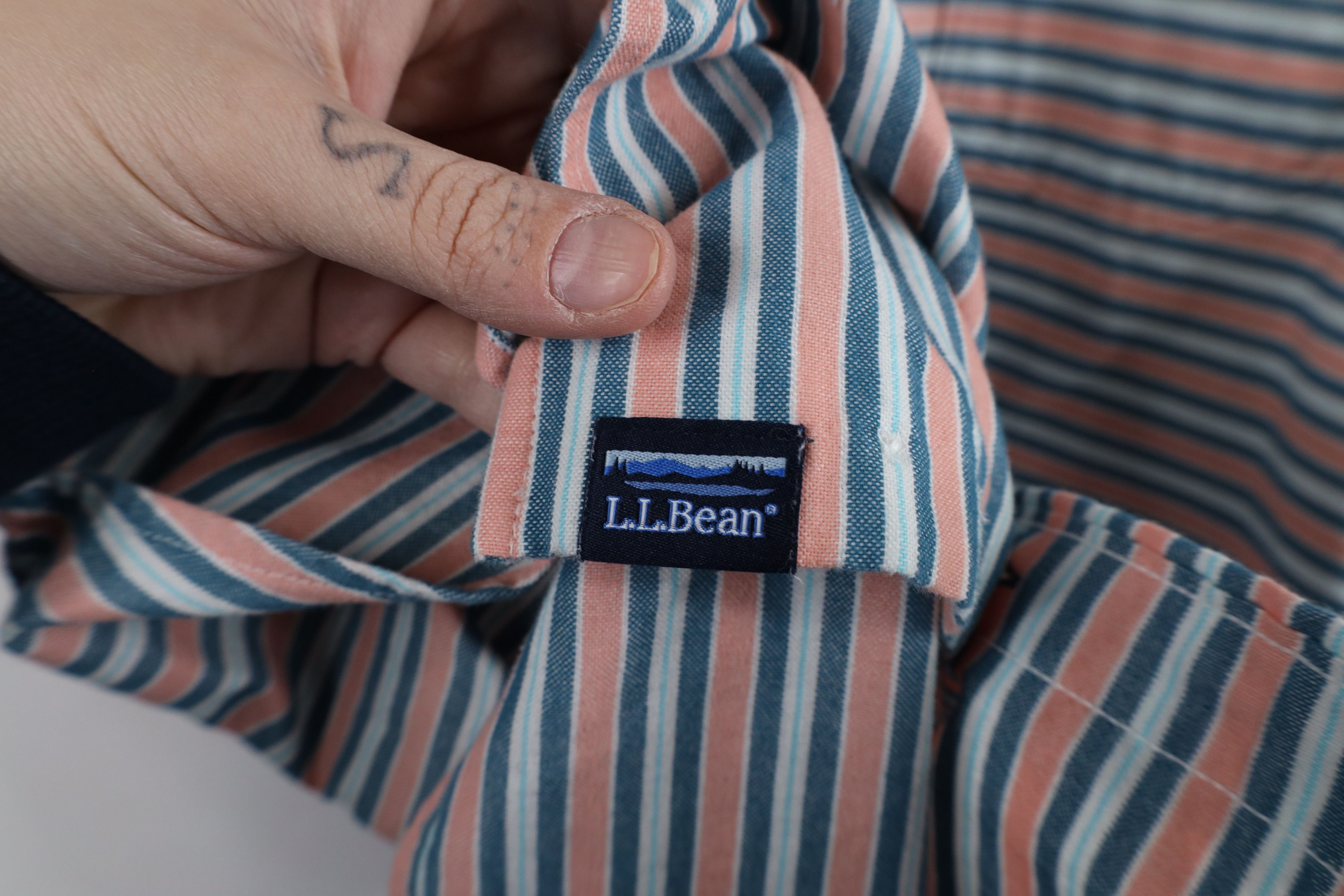 L.L. Bean × Vintage Vintage LL Bean Stretch Short Sleeve Button Down Shirt Size US XL / EU 56 / 4 - 6 Thumbnail