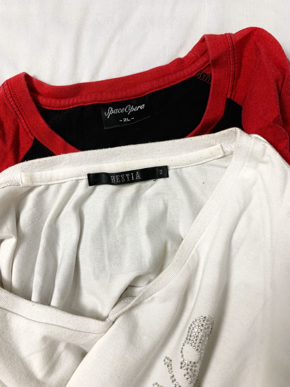 Japanese Brand Bundling 4pcs japanese brand tshirt & longsleeve Size US L / EU 52-54 / 3 - 7 Thumbnail