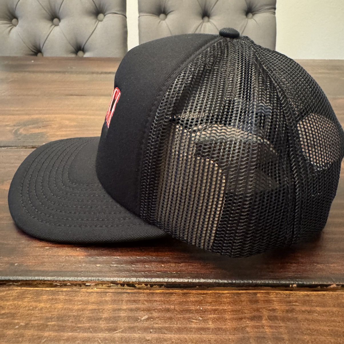 Kith Kith x Scarface Poly Foam Nolan Trucker Hat Size ONE SIZE - 6 Thumbnail