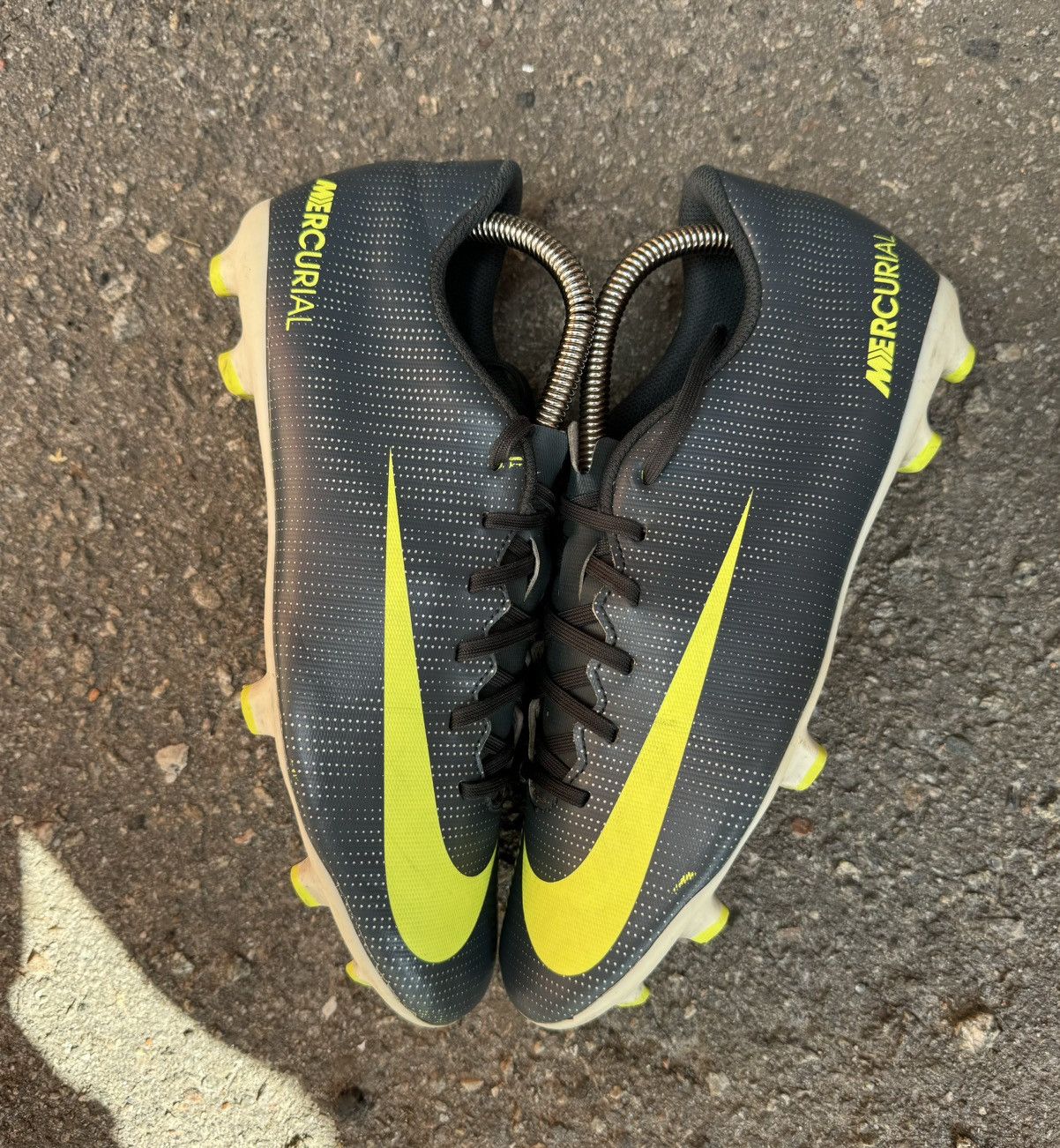 Nike Nike mercurial Vortex III soccer football boots shoes 8Us Size US 8 / EU 41 - 4 Thumbnail