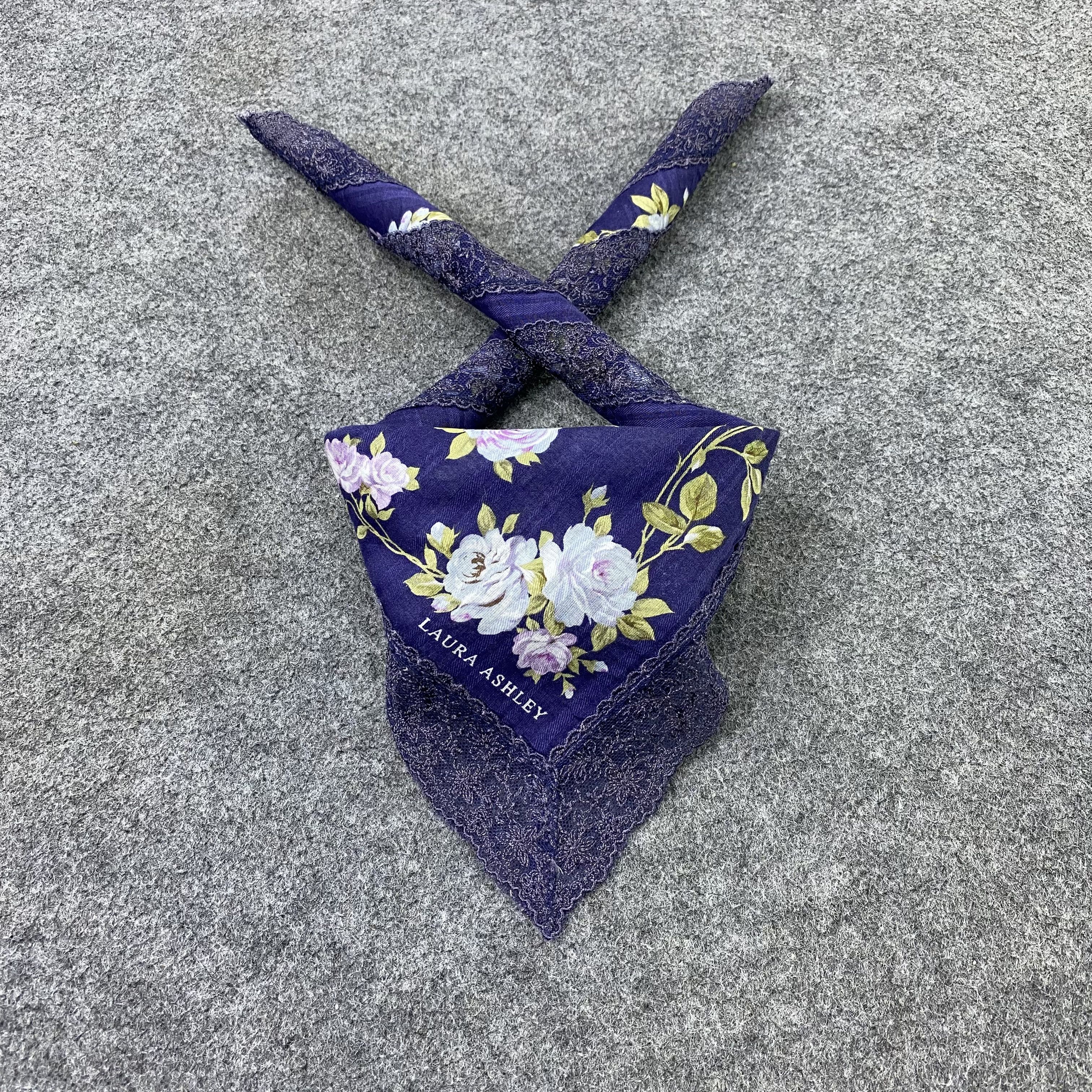 Laura Ashley Laura Ashley Handkerchief Neckerchief Bandana-B1992 Size ONE SIZE - 2 Thumbnail