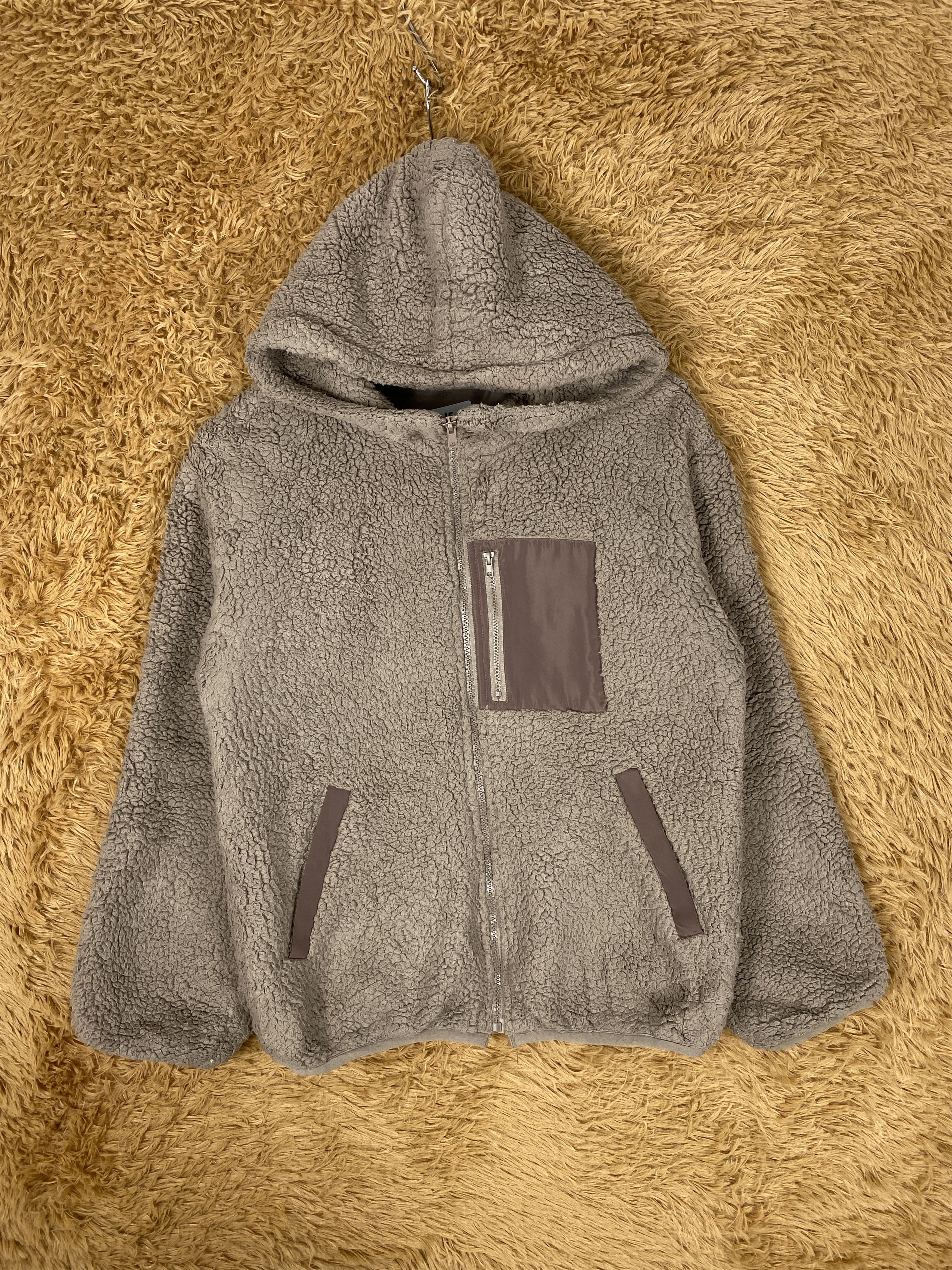 Japanese Brand Vintage Japanese Brand Hoodie Fleece Jacket J2115 Size US S / EU 44-46 / 1 - 1 Thumbnail