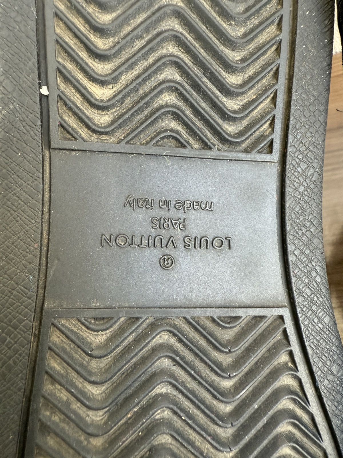 Louis Vuitton Monogram Rivoli leather sneakers Size US 10 / EU 43 - 19 Thumbnail