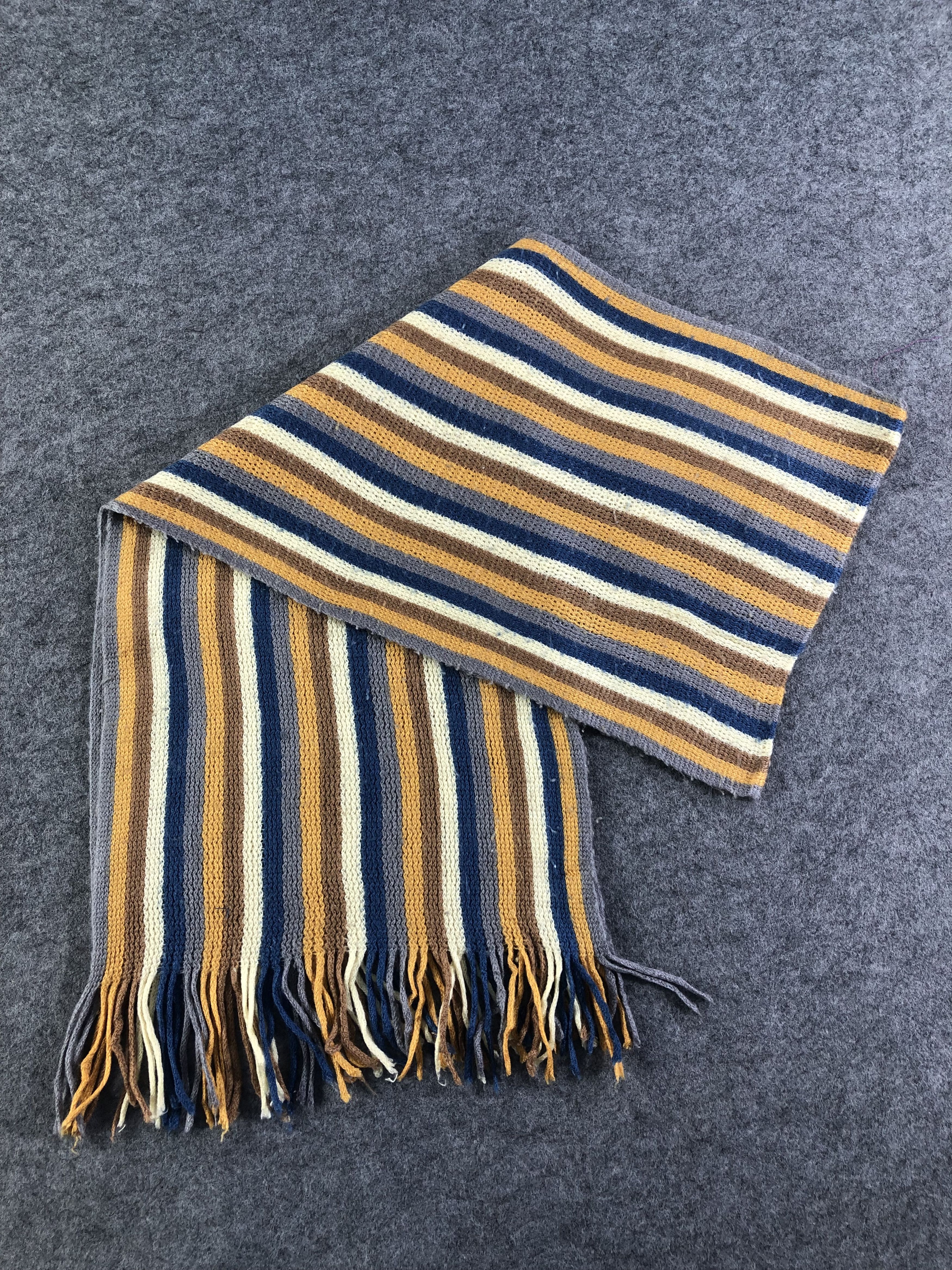 Vintage Marie Claire Scarf / Muffler / Neckwear Size ONE SIZE - 5 Thumbnail