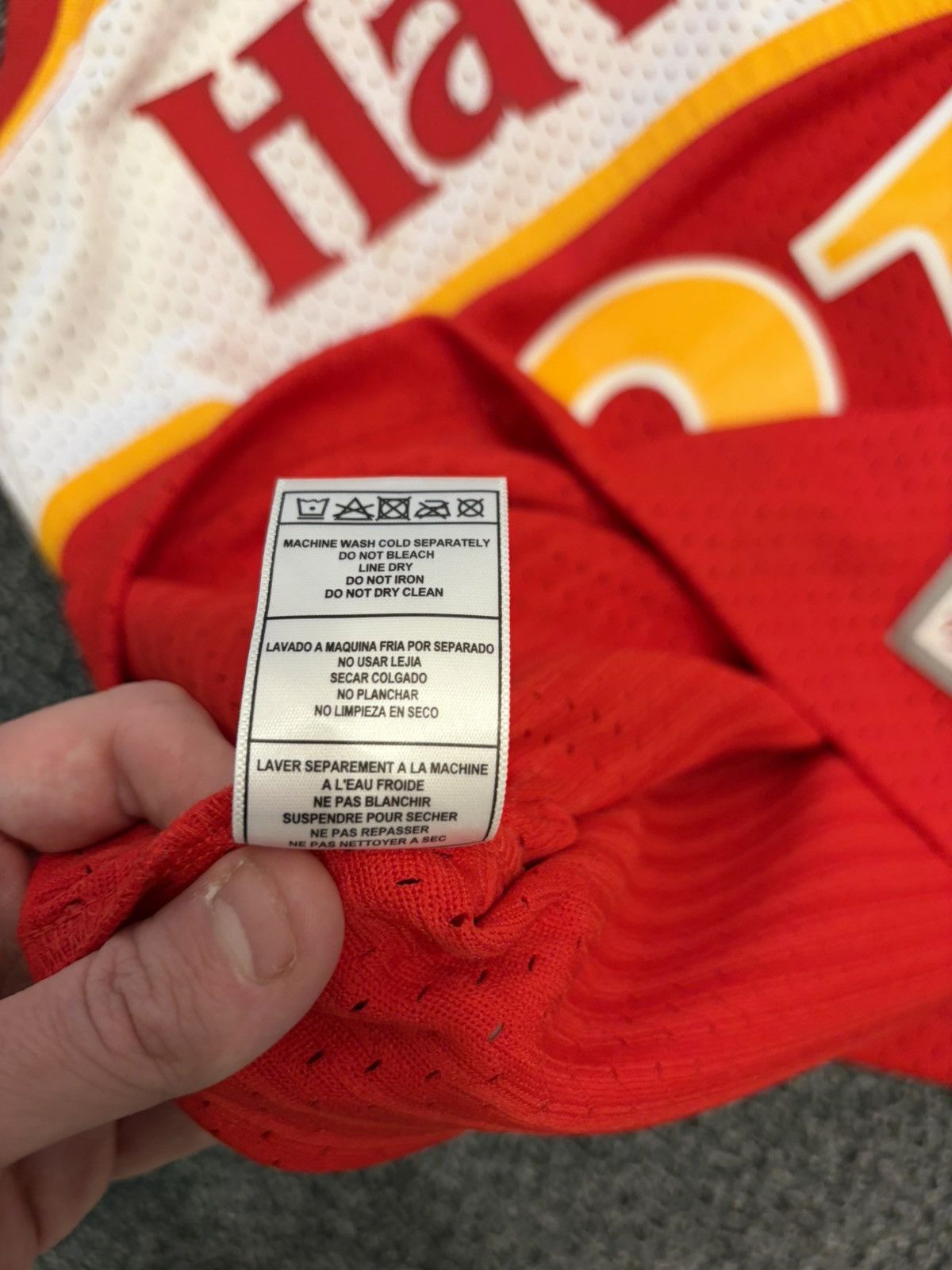 Mitchell & Ness Mitchell & Ness x Hardwood Classics Hawks D. Wilkins Jersey Size US M / EU 48-50 / 2 - 10 Thumbnail