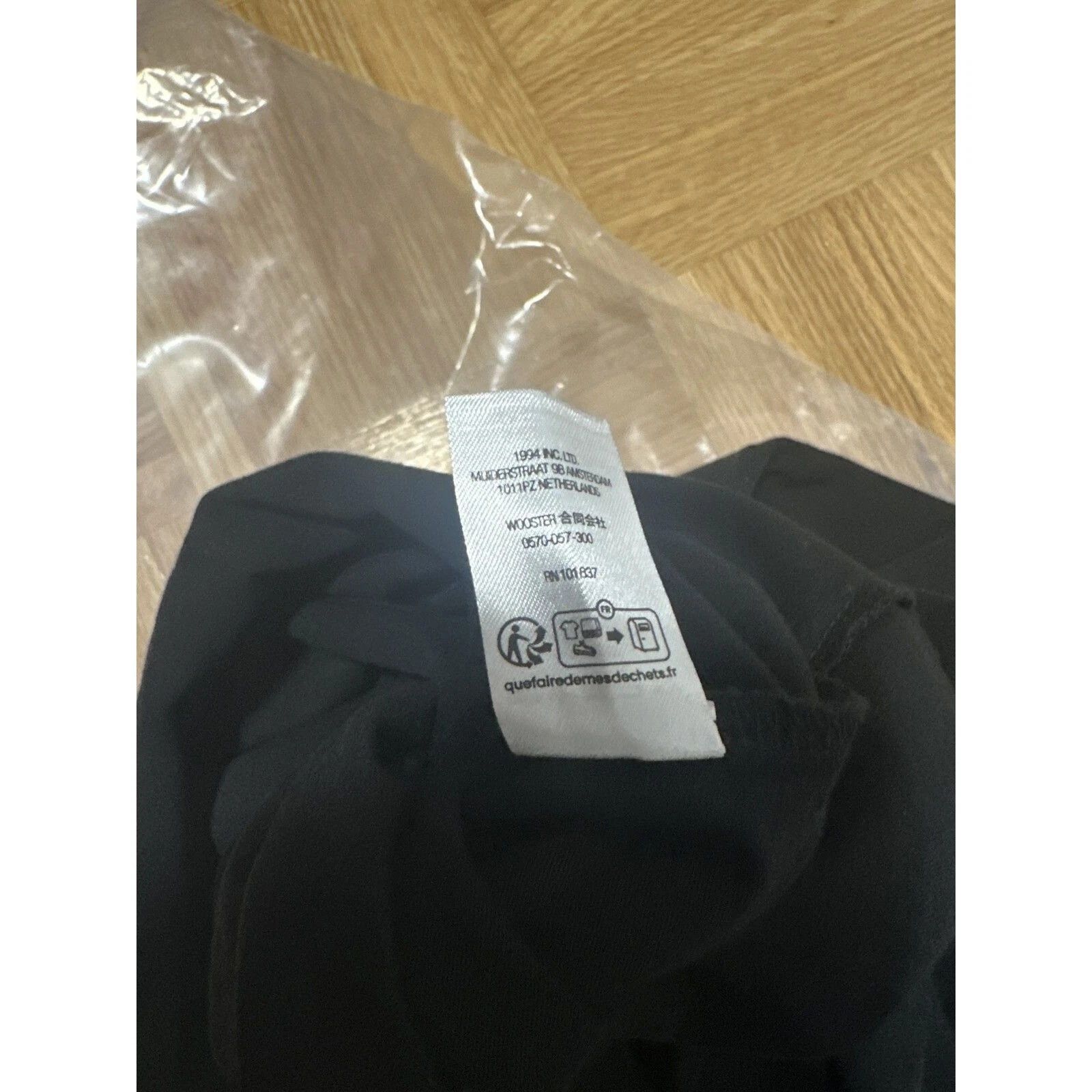 Supreme Supreme Victory SS Top Black Large SS23 Size US L / EU 52-54 / 3 - 7 Thumbnail