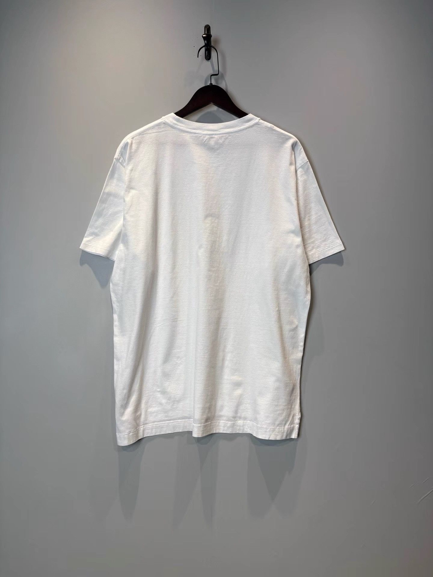 Dior Dior Solid Color Crew Neck T-shirt with Embroidered Logo K36 Size US XL / EU 56 / 4 - 2 Thumbnail