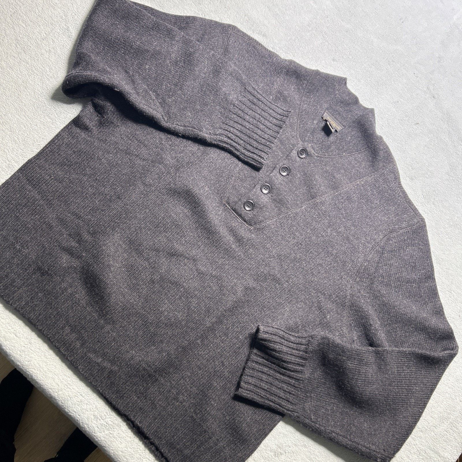 Eddie Bauer SunDance Merino Wool Henley Knit Sweater Mens XL Band Button Size US XL / EU 56 / 4 - 1 Thumbnail