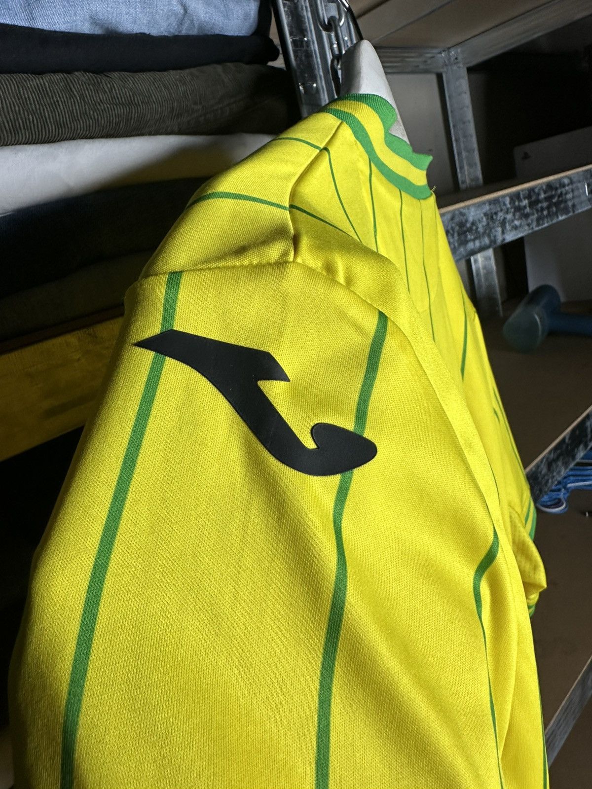 Jerzees Joma Norwich City Home football shirt 2022 - 2023 Size US L / EU 52-54 / 3 - 19 Thumbnail
