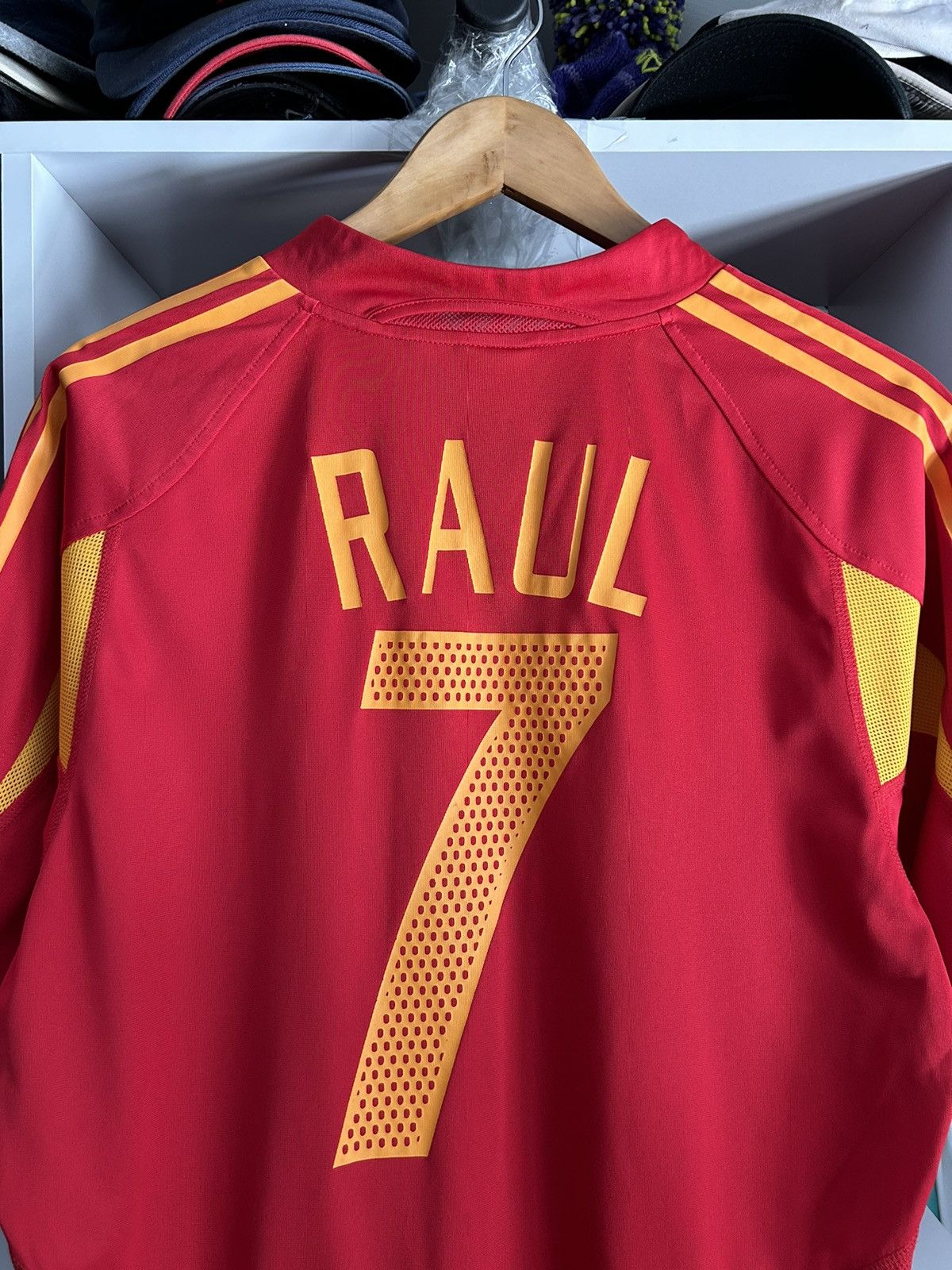 Adidas × Vintage Spain Adidas 2002-04 Player Issue Home Shirt Raul #7 Size US M / EU 48-50 / 2 - 3 Thumbnail