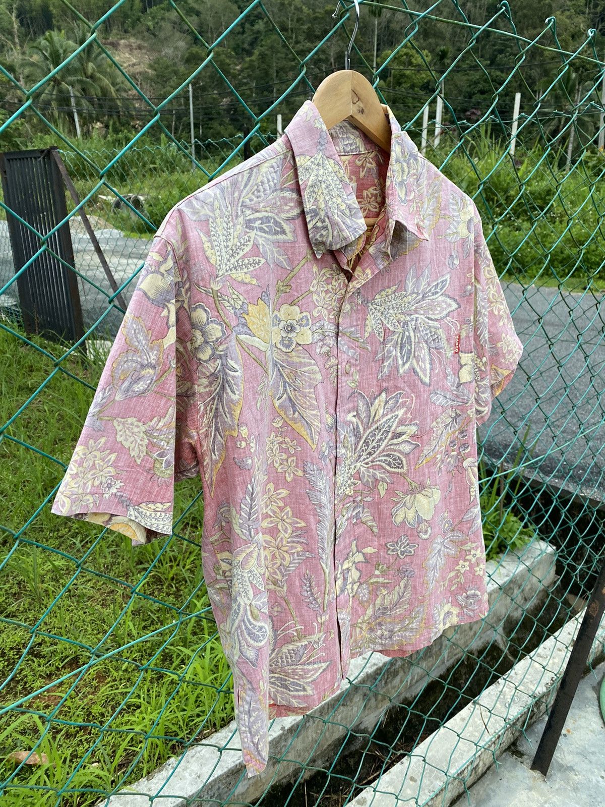 Japanese Brand SS Mango okinawa hawaiian shirts Size US M / EU 48-50 / 2 - 4 Thumbnail