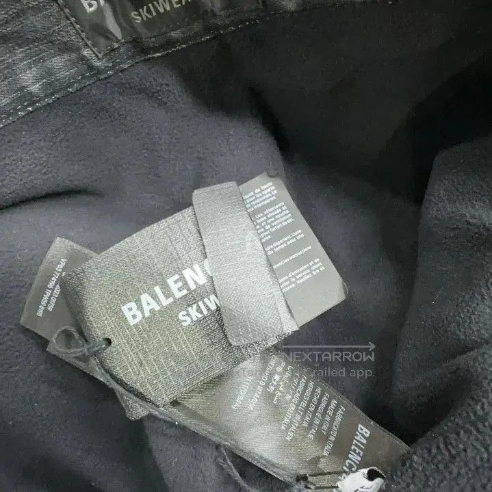 Balenciaga Balenciaga Black Straight-Leg Denim Pants for Men. Size US 31 - 6 Thumbnail