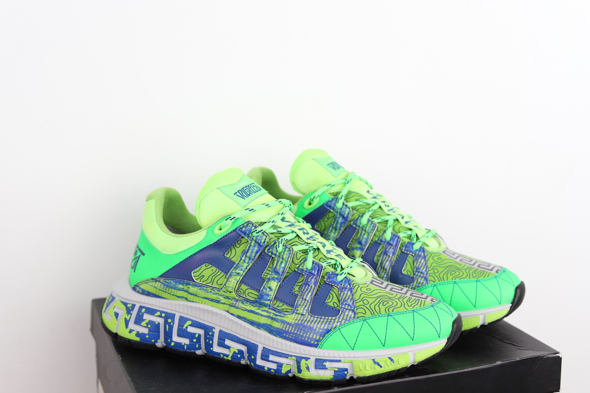 Versace VERSACE SNEAKERS CHAIN REACTION ACID GREEN 508 Grailed